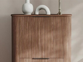 Bútor hornyokkal vagy hornyolt lécekkel