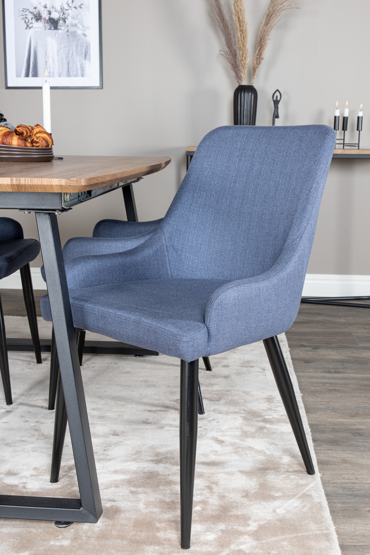 Étkezőgarnitúra Dallas 334 (Kék + Fekete)