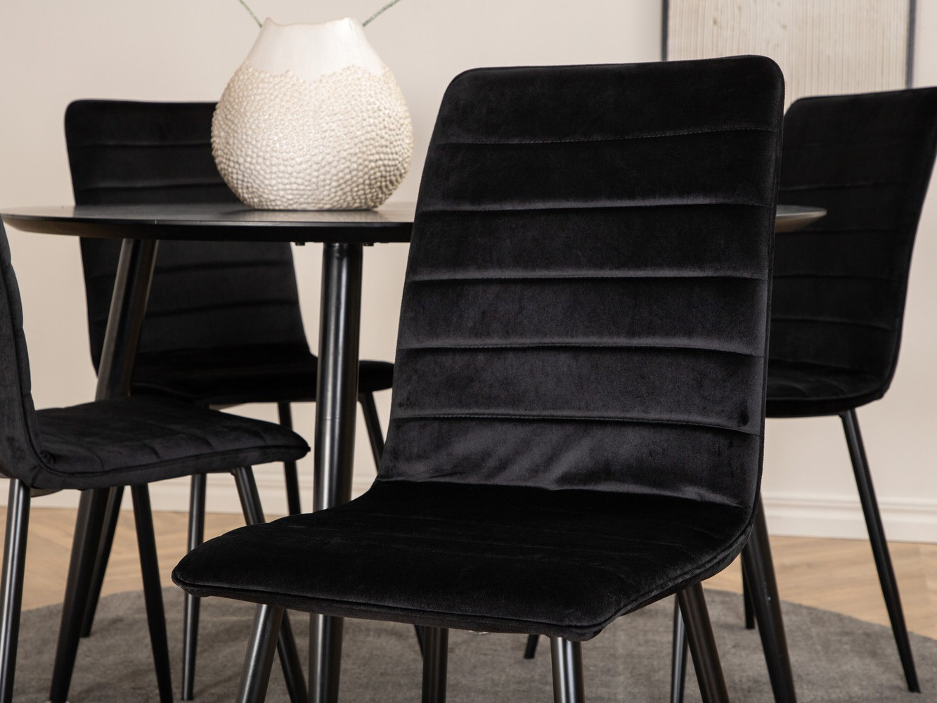 Étkezőgarnitúra Dallas 2544 (Fekete)