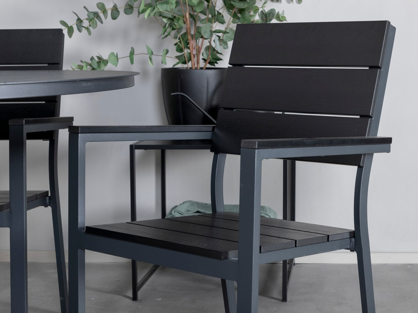 Asztal és szék garnitúra Dallas 488