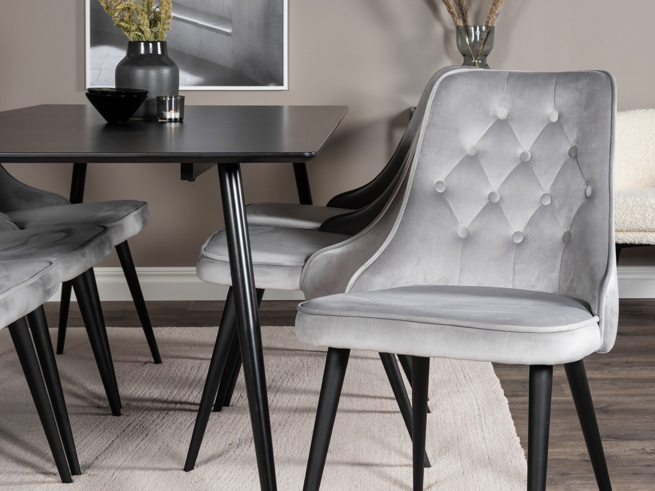 Étkezőgarnitúra Dallas 1508 (Világosszürke + Fekete)