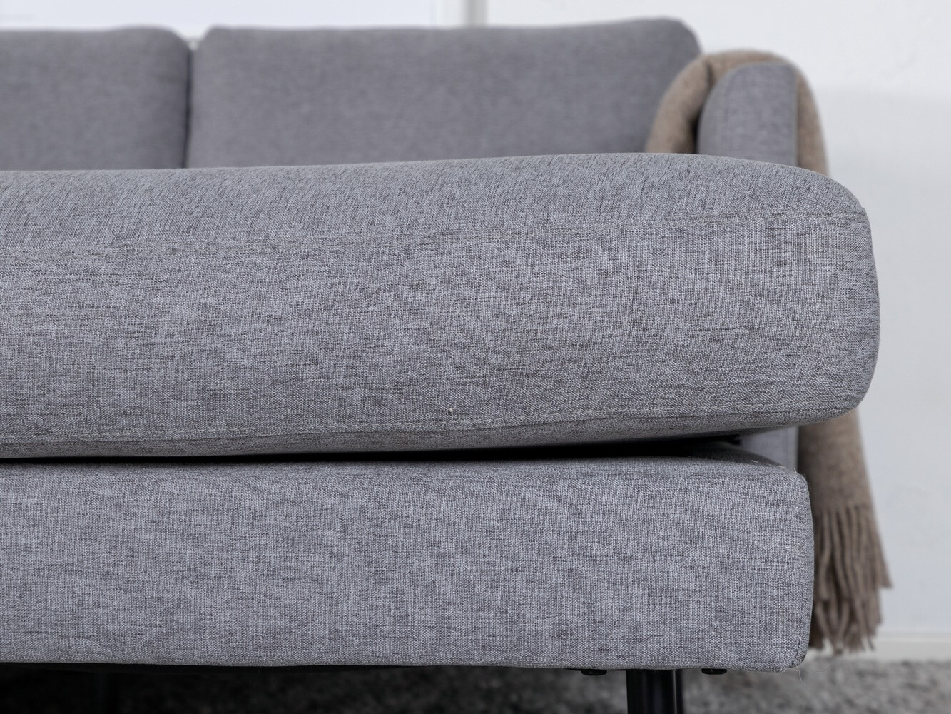 Sarokkanapé Fercame 102 (Szürke + Fekete)