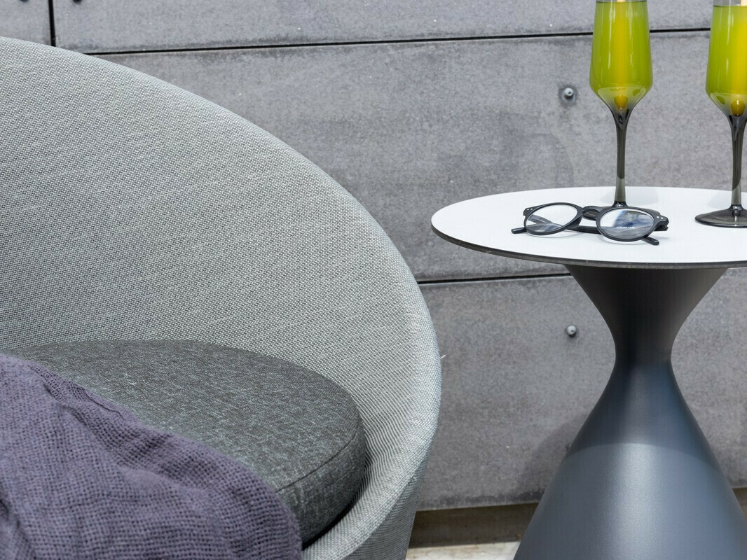 Erkélybútor-készlet Dallas 3118 (Szürke + Fekete)