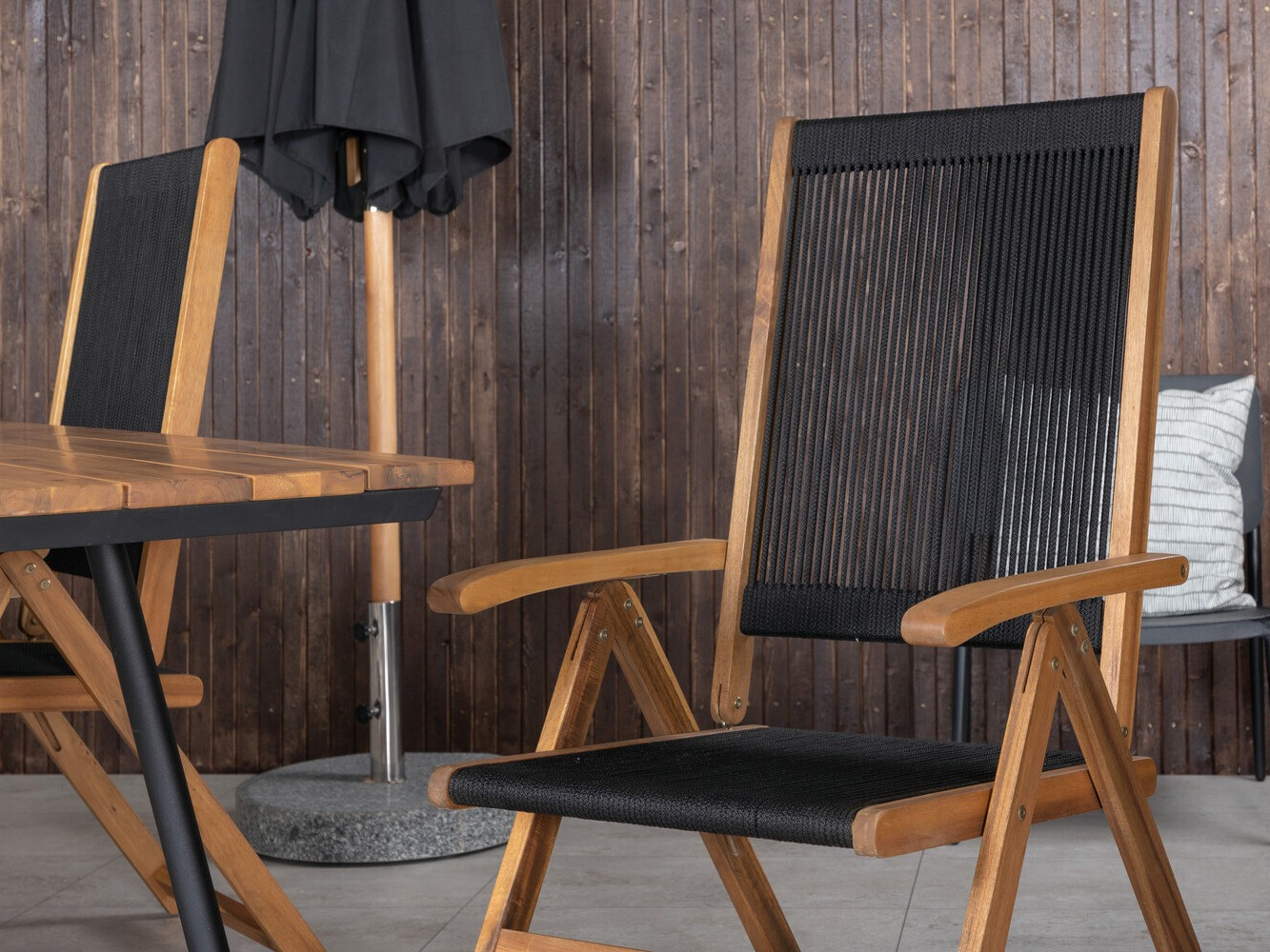 Asztal és szék garnitúra Dallas 3130