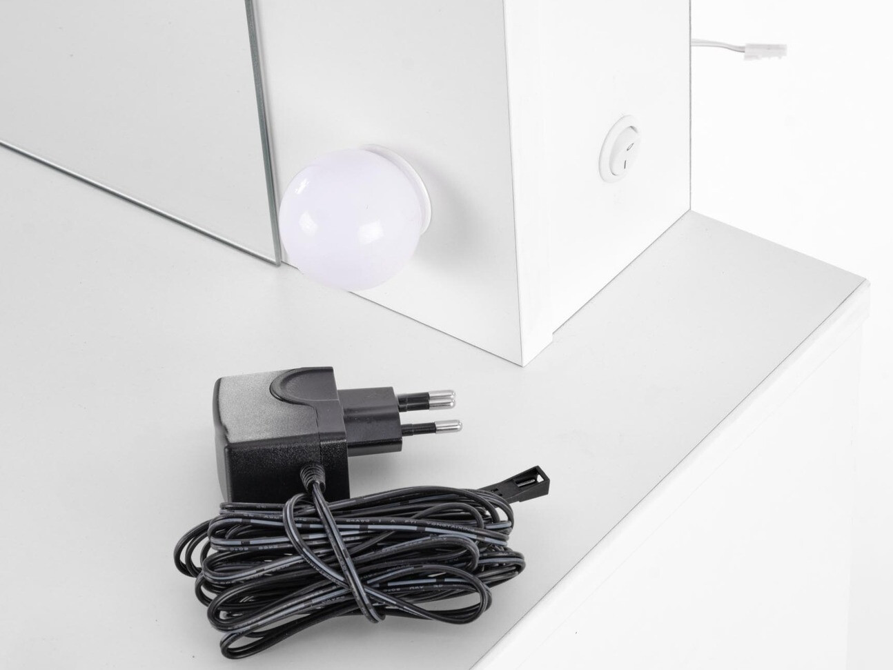 Fésülködő asztal Houston 1556 (Fehér)