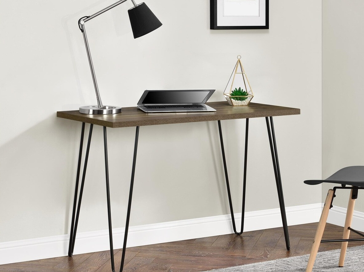 Íróasztal Nutive 102 (Dió + Fekete)