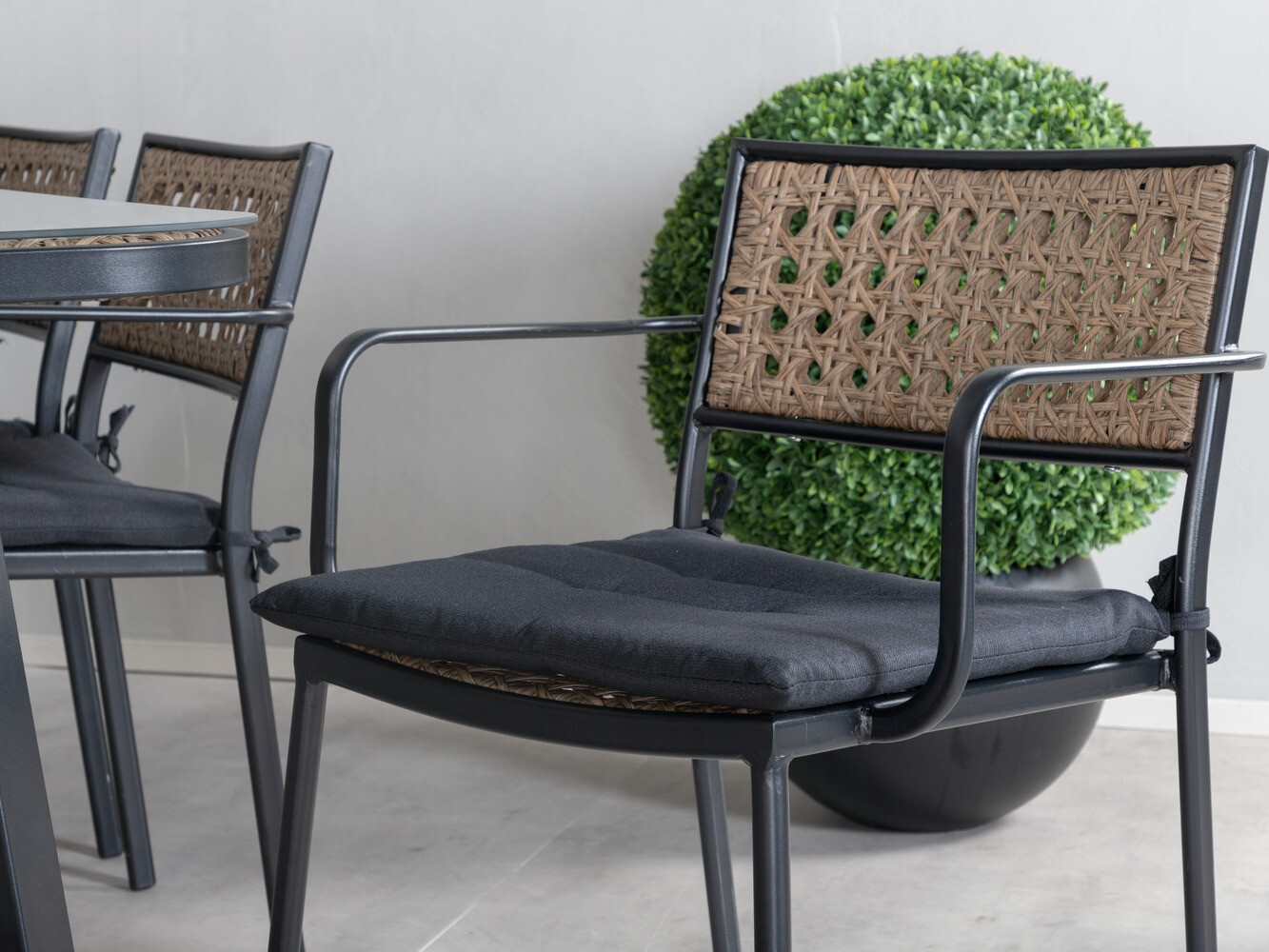 Asztal és szék garnitúra Dallas 508