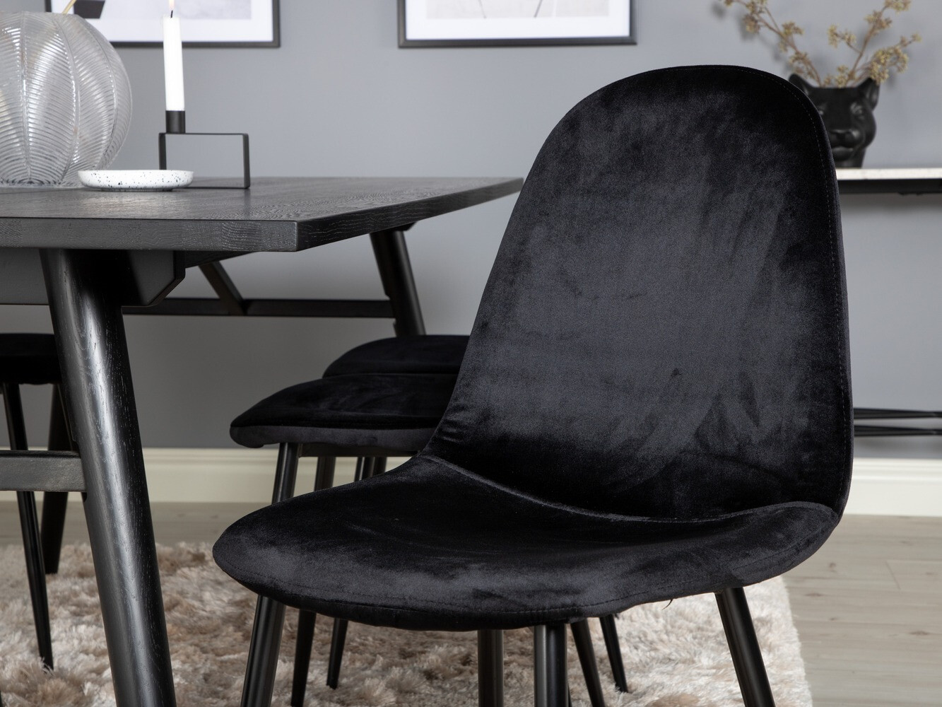 Étkezőgarnitúra Dallas 1786 (Fekete)