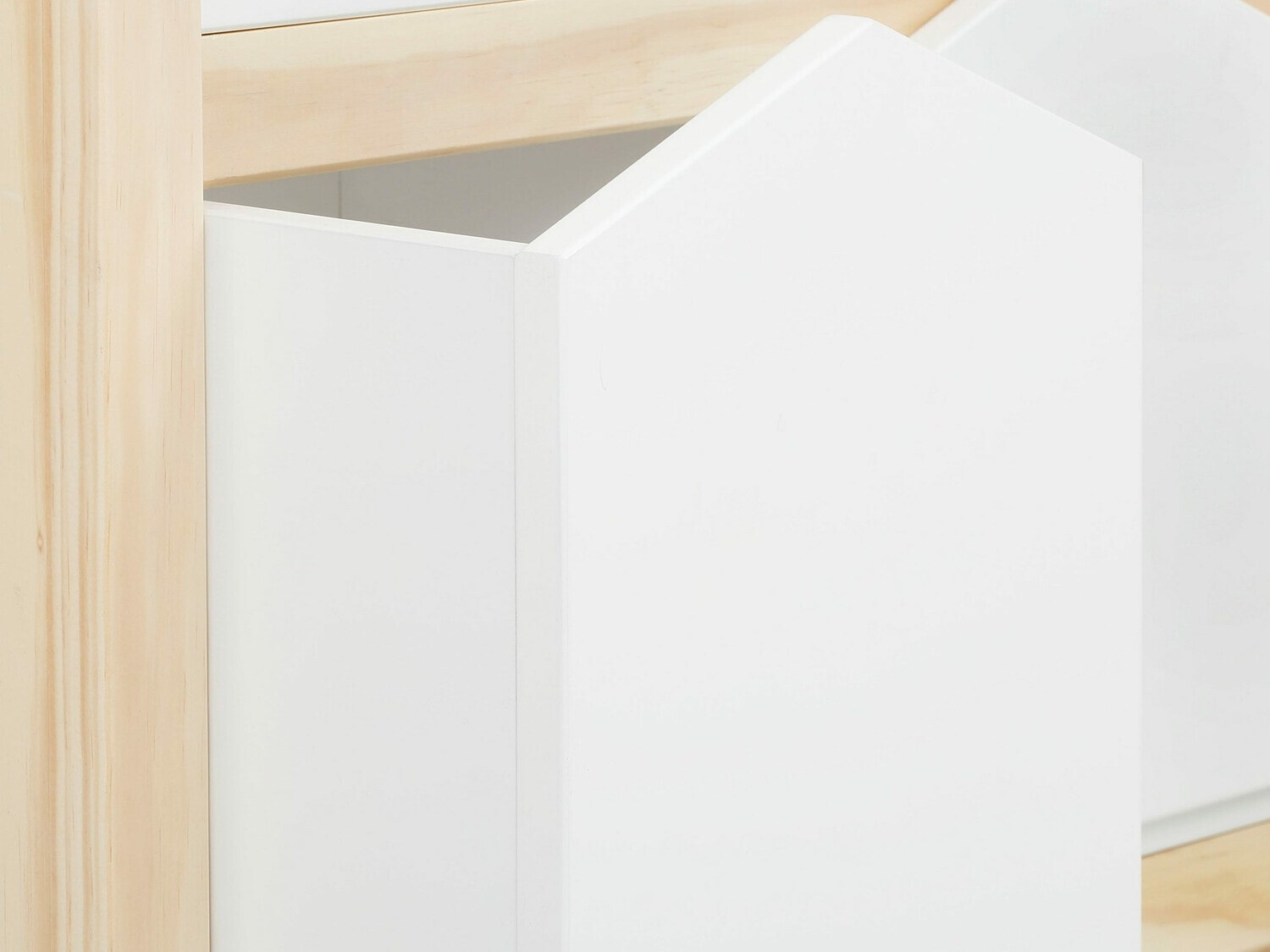 Könyvespolc Fenmele 106 (Fehér + Világos fa)