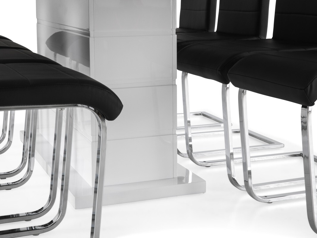 Étkezőgarnitúra Scandinavian Choice 626 (Fekete + Ezüst)