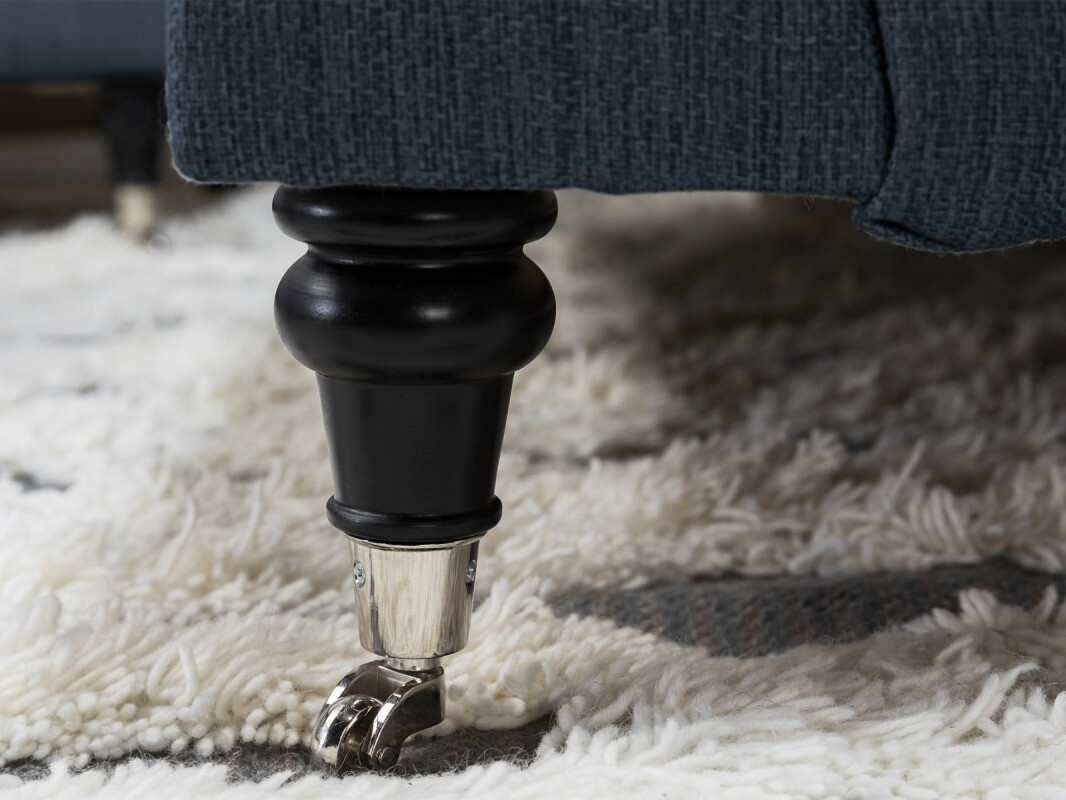 Kárpitozott bútorok Bloomington Venveni 126 (Helena 6701)