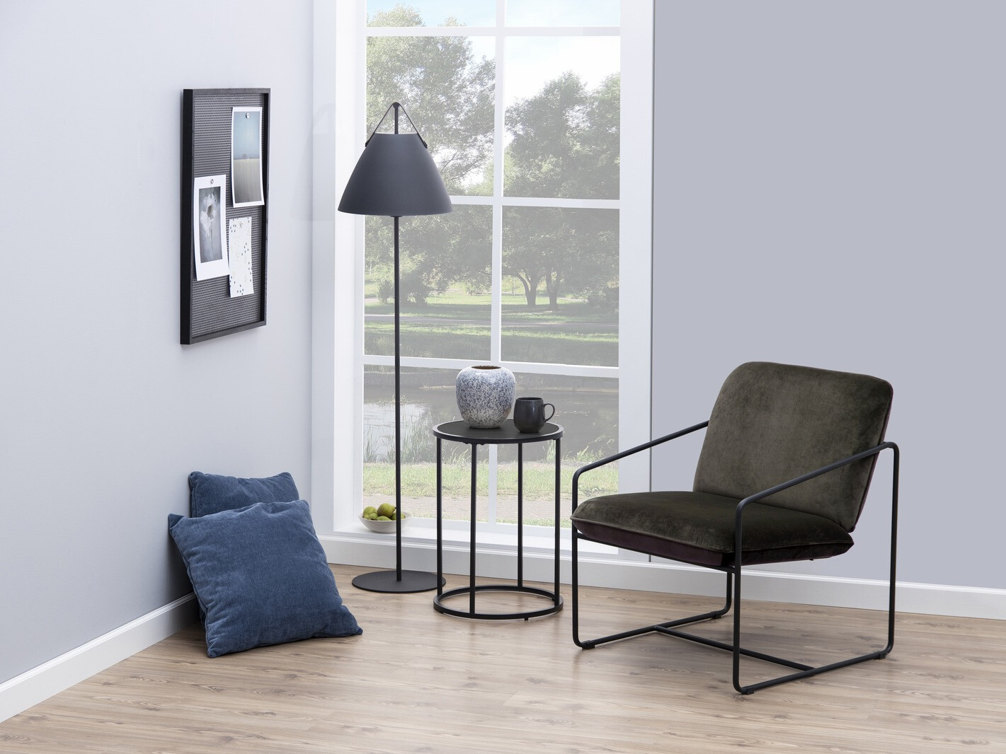 Kisasztal Norsica Sevferi 118 (Fekete hamu + Fekete)