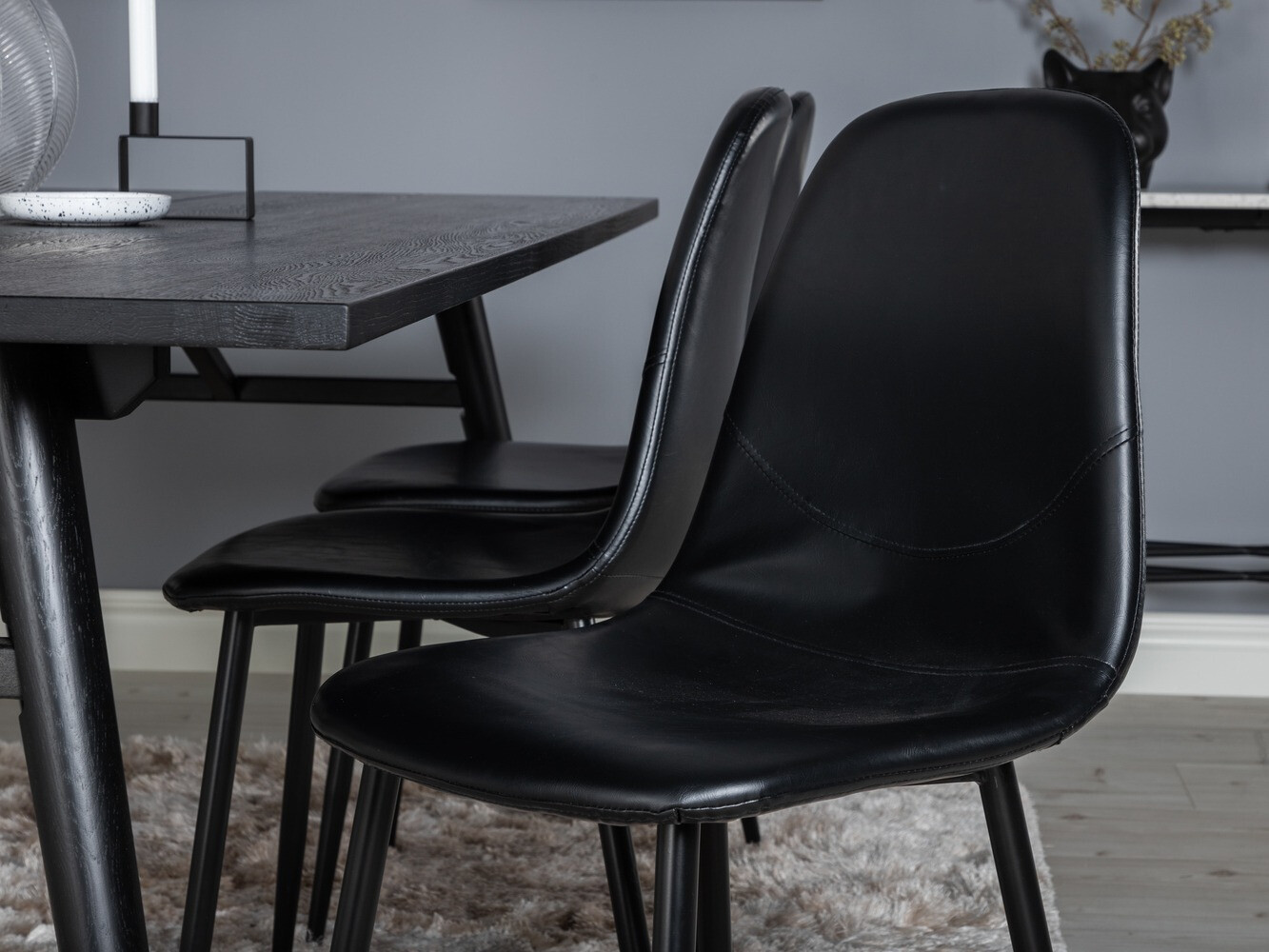 Étkezőgarnitúra Dallas 1681 (Fekete)