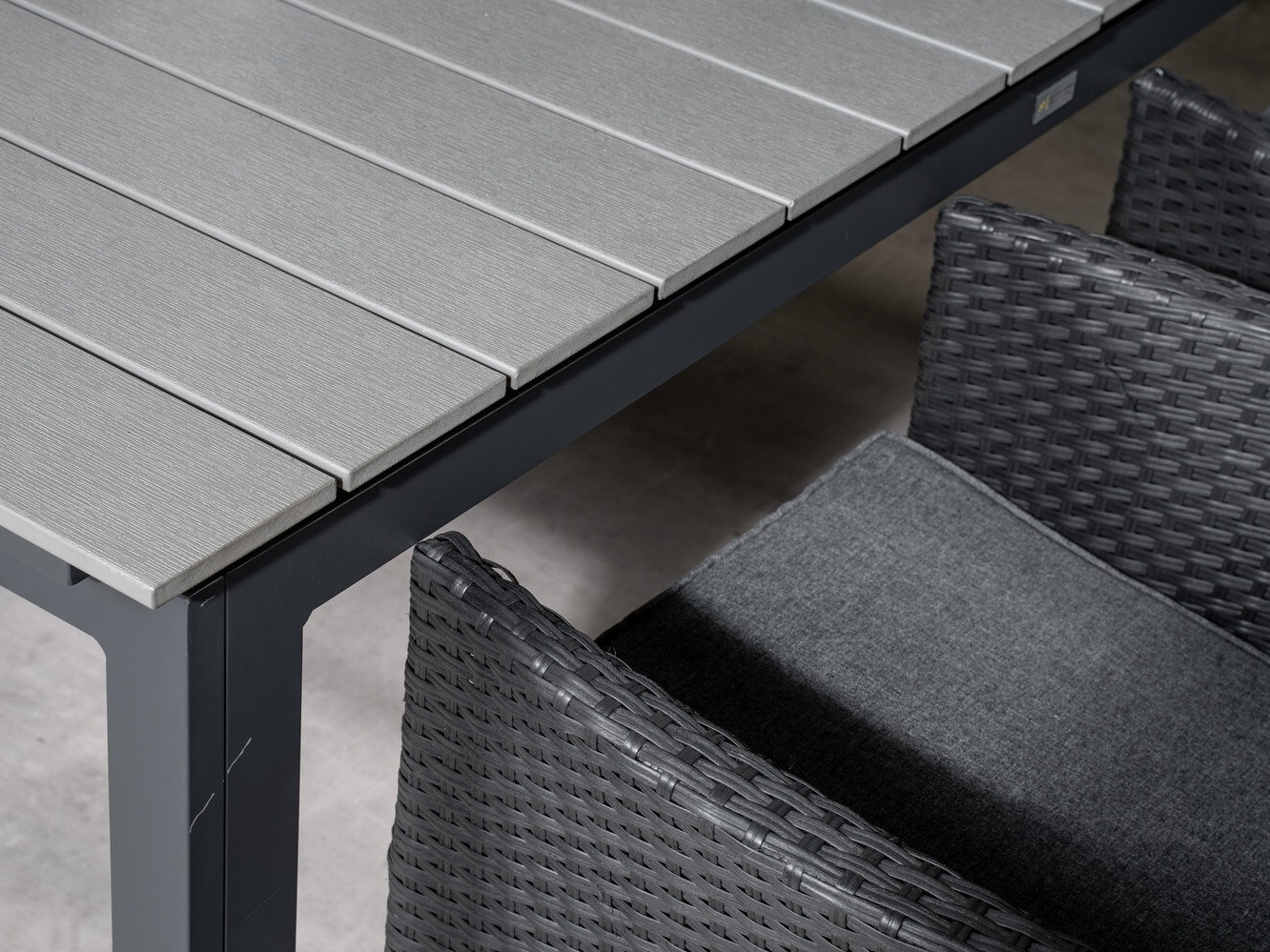 Asztal és szék garnitúra Dallas 2336