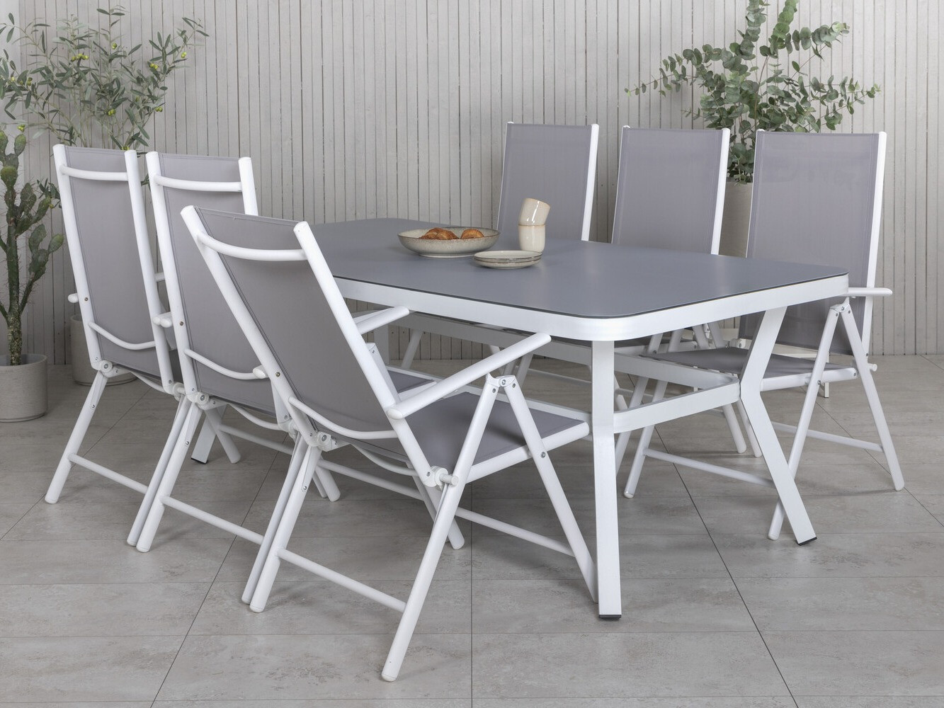 Asztal és szék garnitúra Dallas 2382