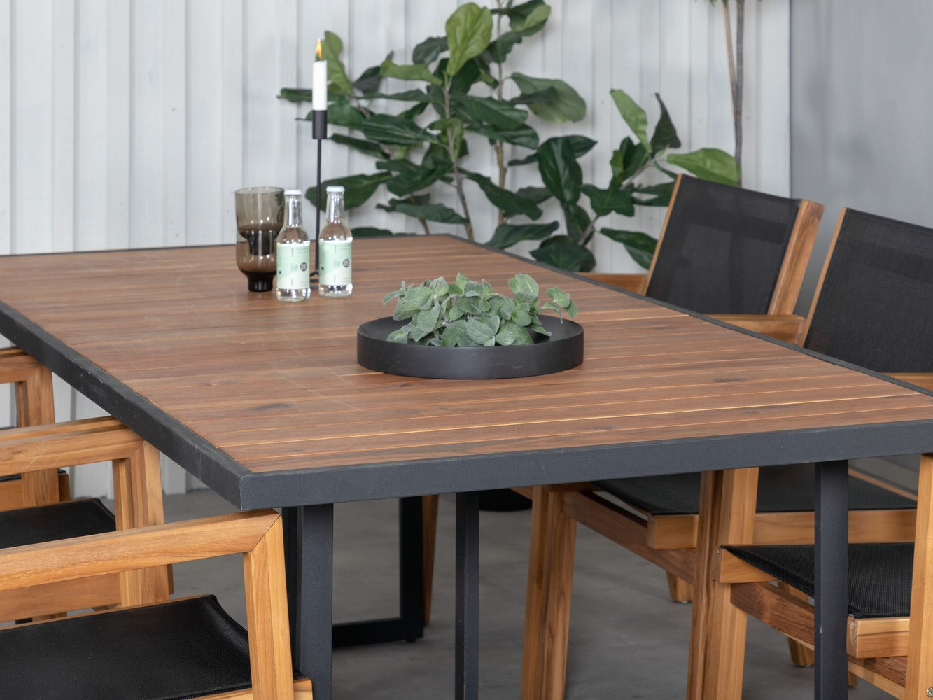 Asztal és szék garnitúra Dallas 2919