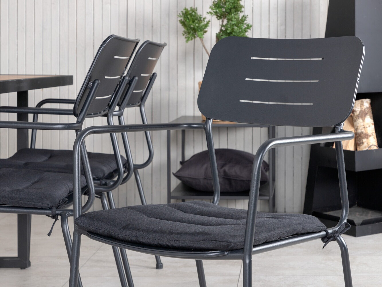 Asztal és szék garnitúra Dallas 2931