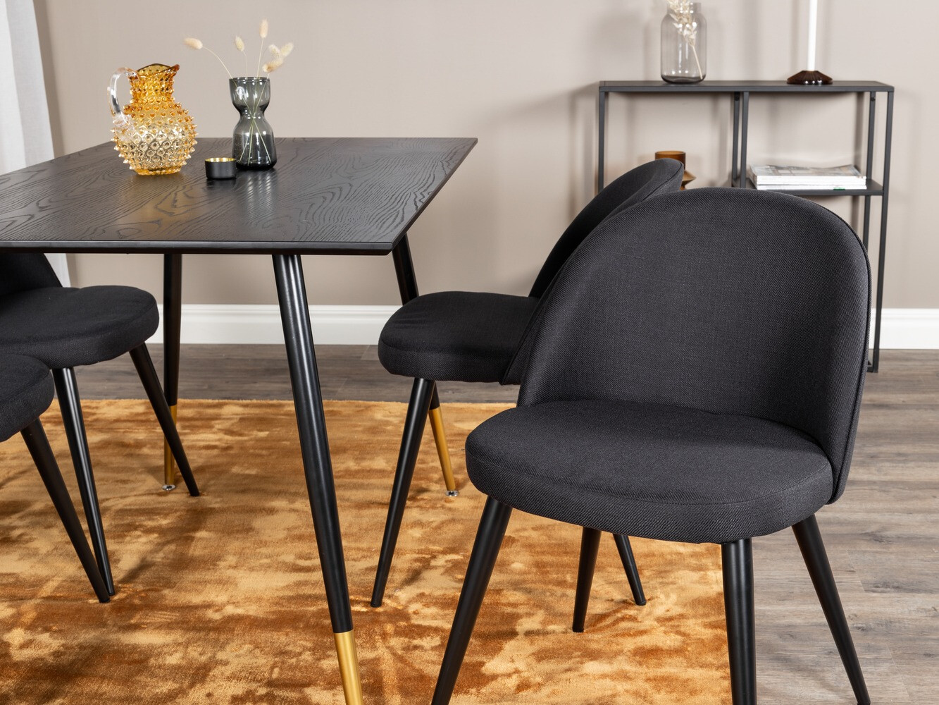 Étkezőgarnitúra Dallas 1692 (Fekete)