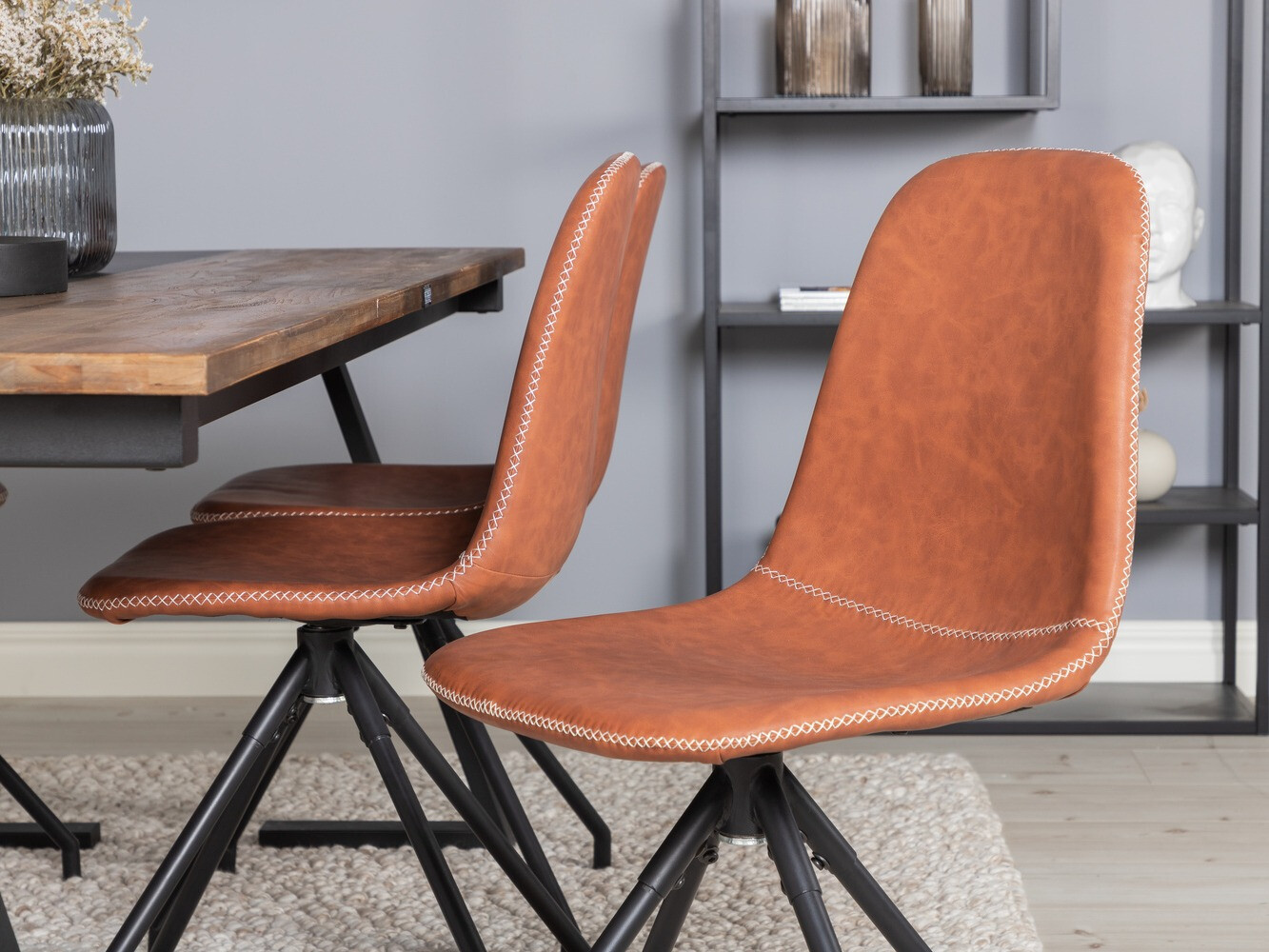 Étkezőgarnitúra Dallas 1938 (Fekete + Barna)