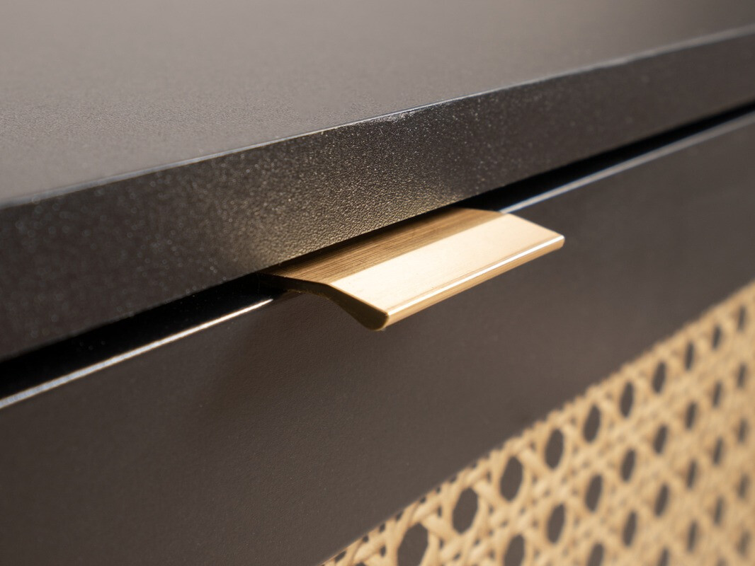 Szekrény Findlay C104