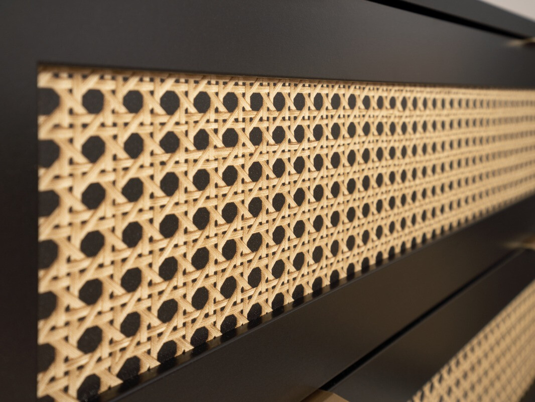 Szekrény Findlay C104