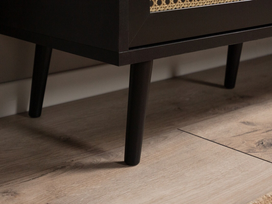 Szekrény Findlay C104