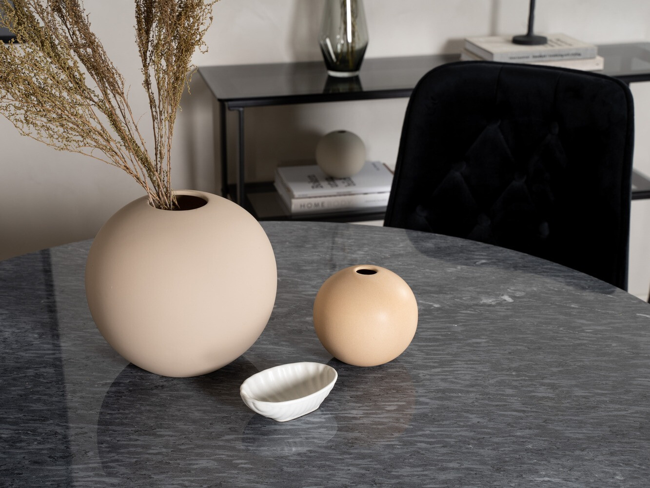 Étkezőgarnitúra Dallas 370 (Fekete + Aranysárga)