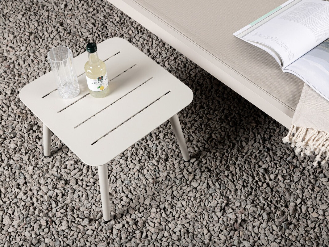 Kerti dohányzóasztal Dallas 2840 (Krém)