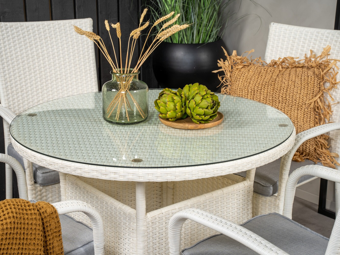 Asztal és szék garnitúra Dallas 620