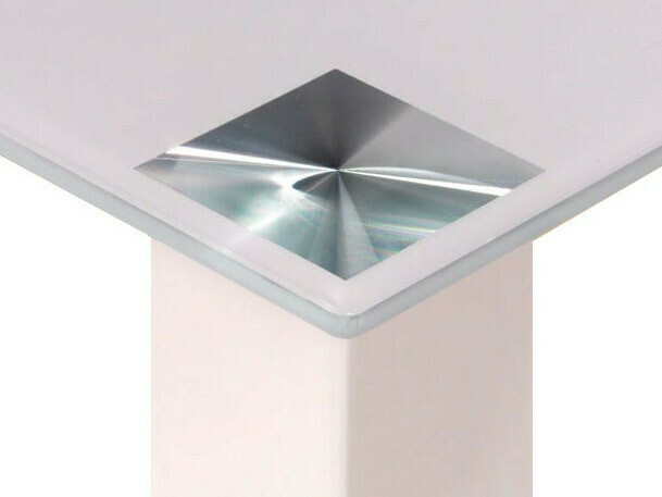 Étkezőgarnitúra Denton 1136 (Fekete)