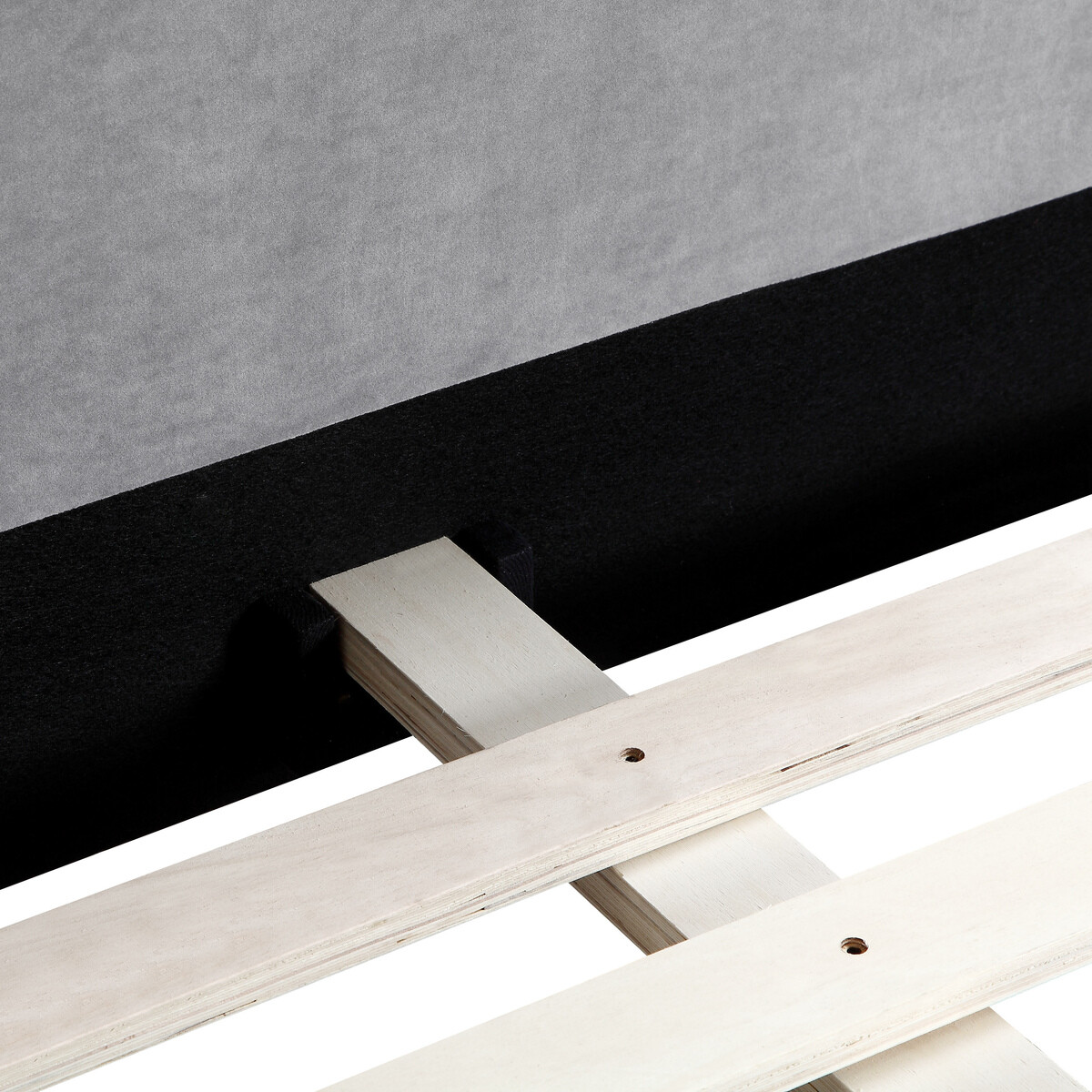 Ágy Riverton 681 (Sötétszürke + Sárgaréz)