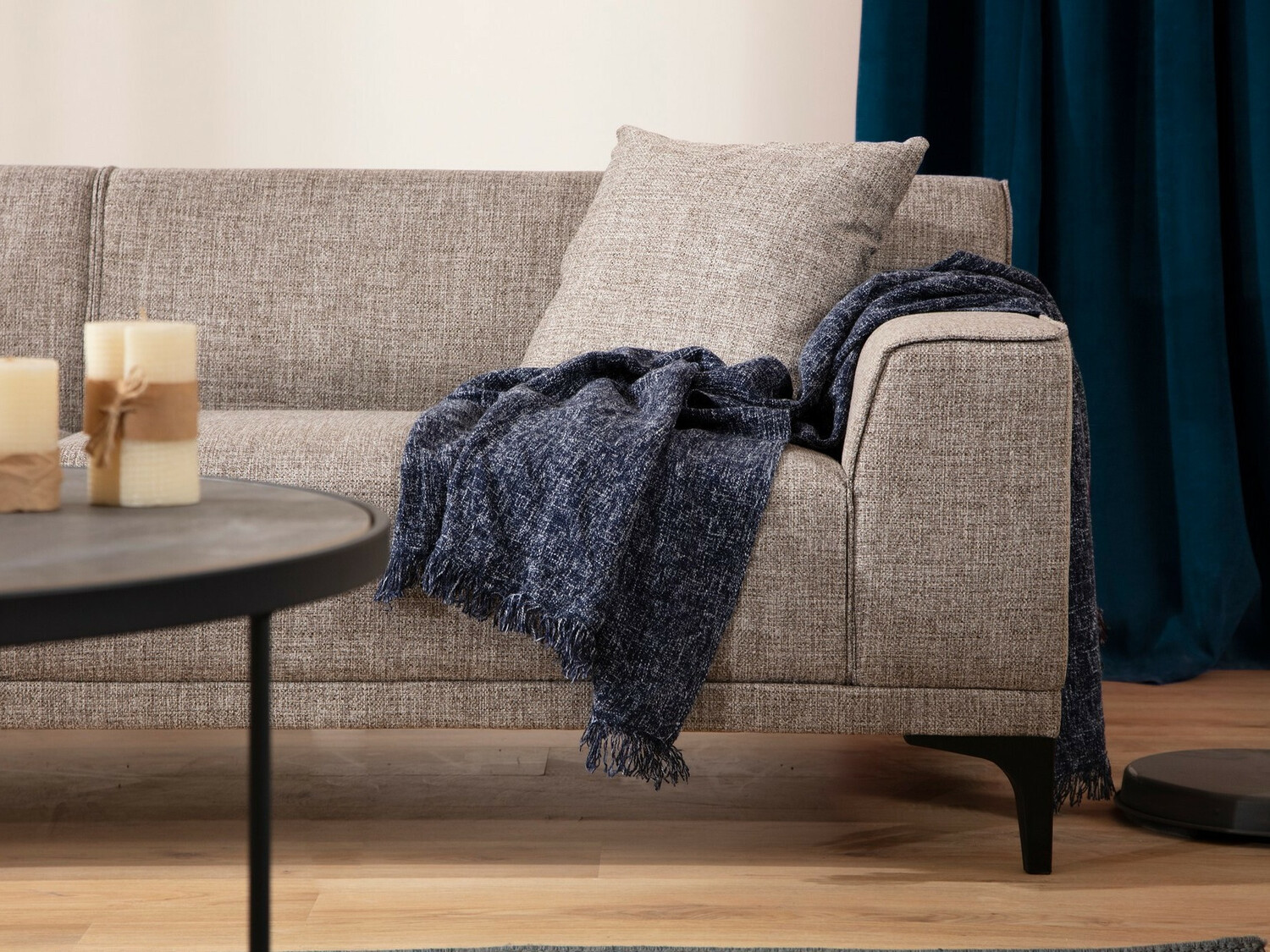 Kanapé Altadena 135 (Világosbarna)