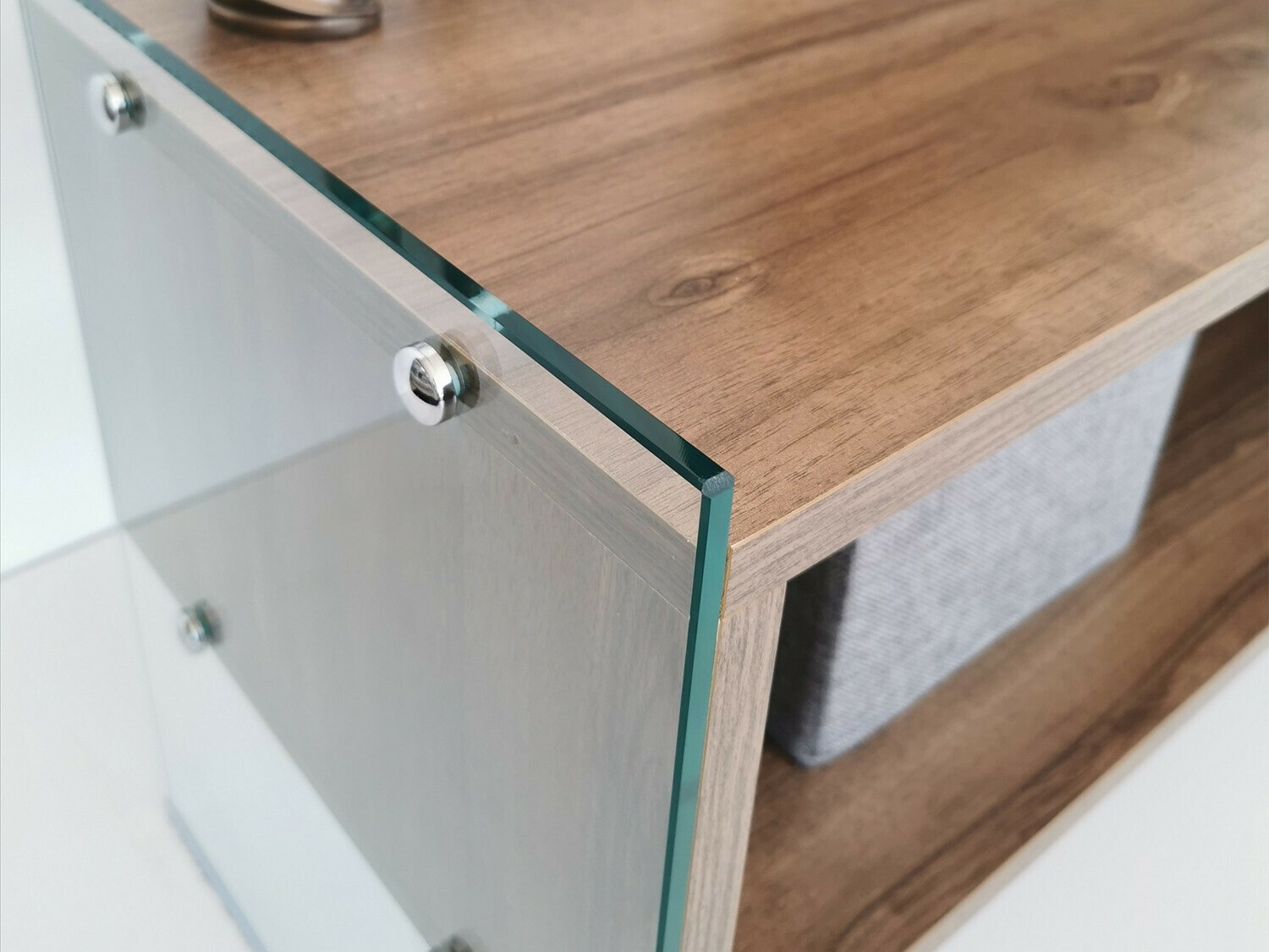 TV-állvány Kailua 267