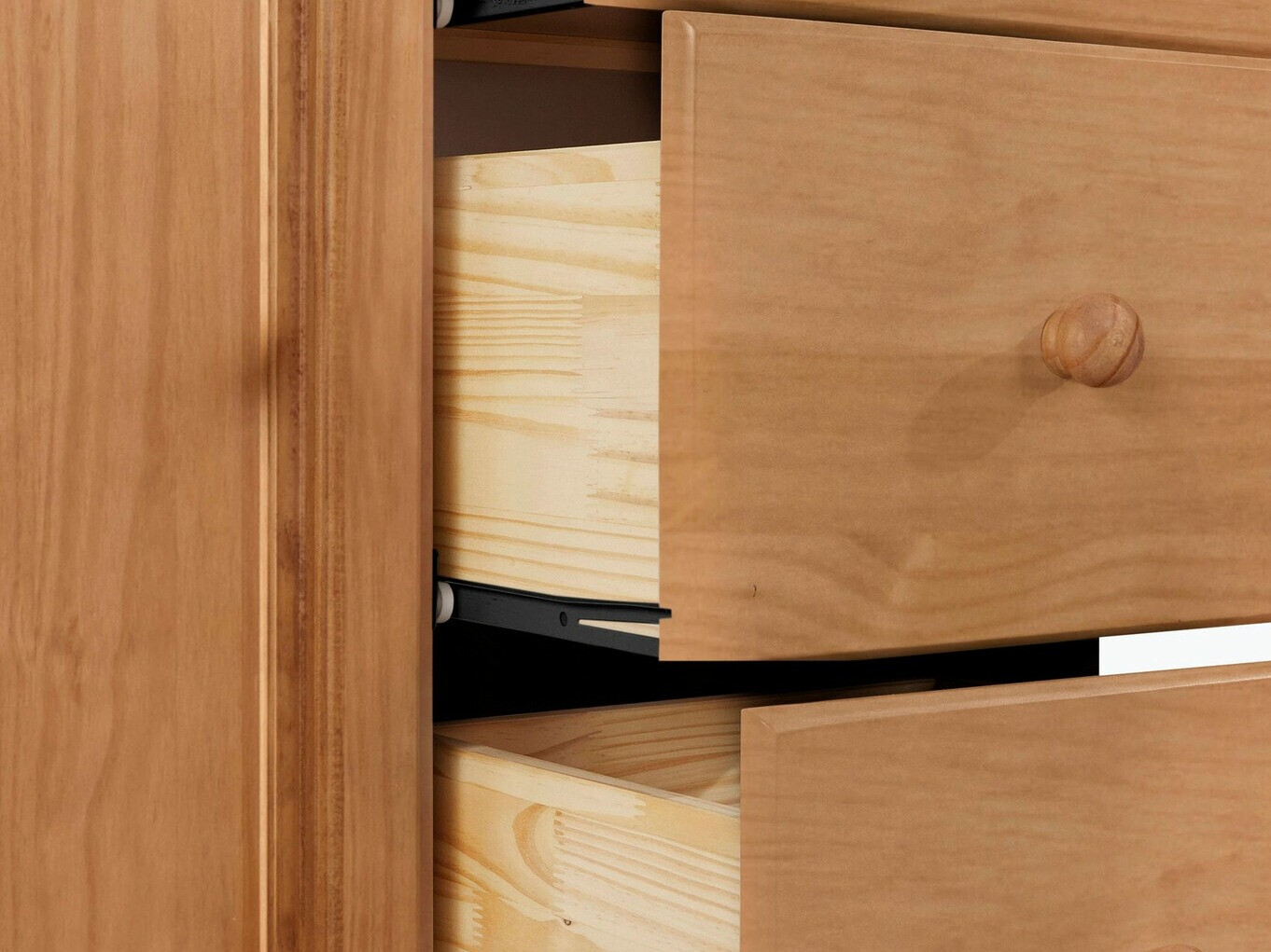 Komód Fenlaru 109 (Fenyő)