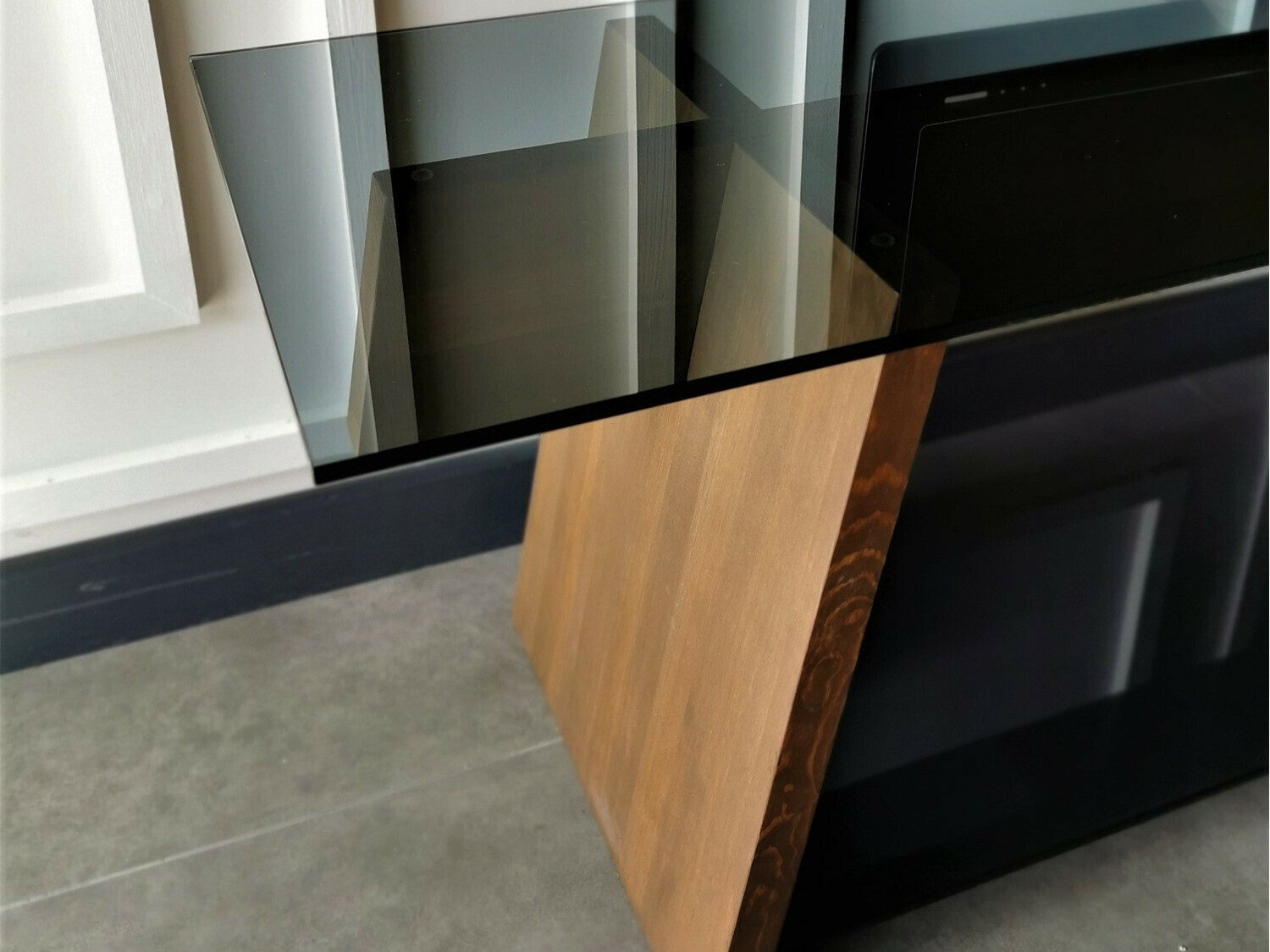 TV-állvány Kailua 1451