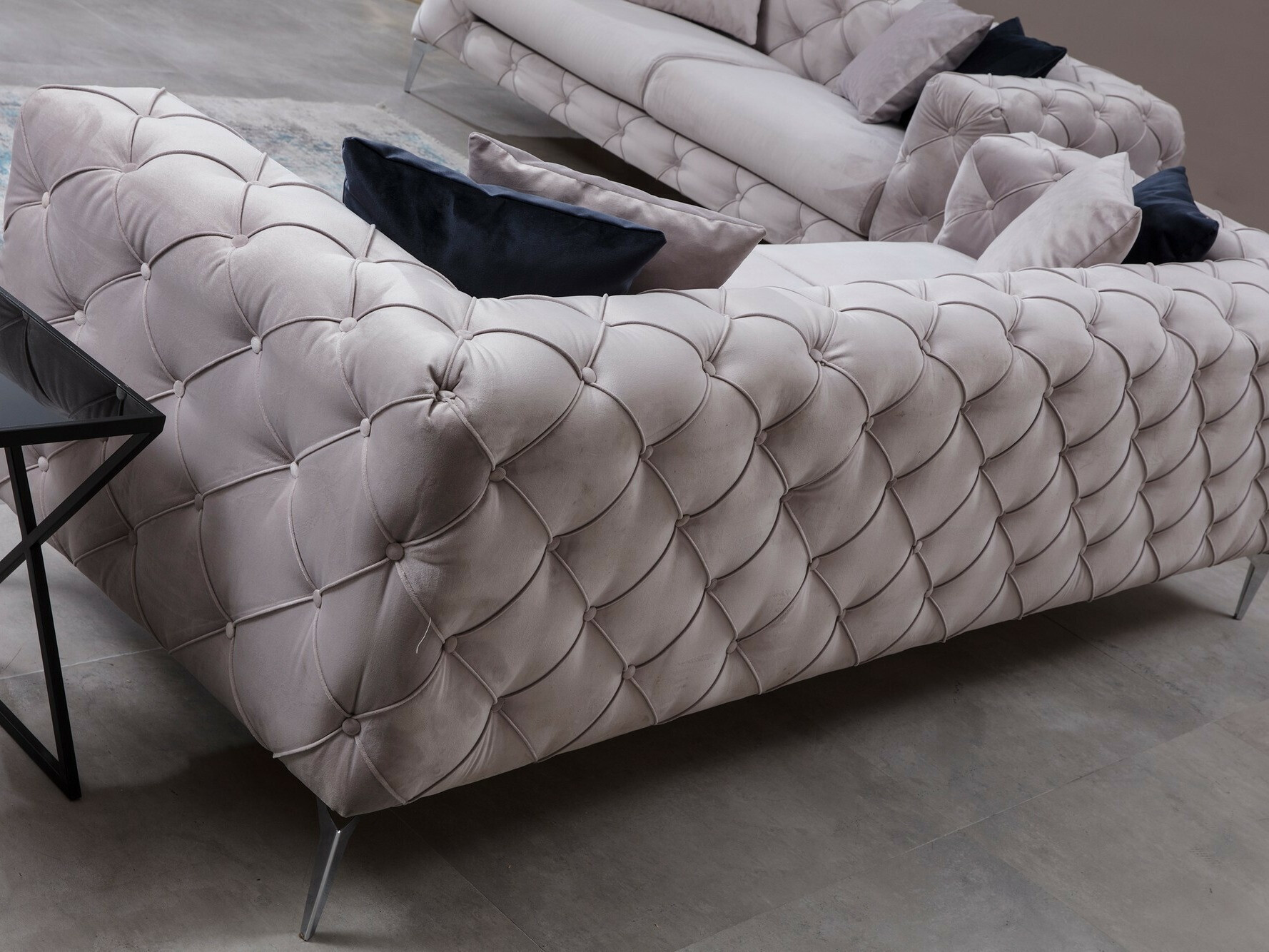 Chesterfield kanapé Altadena 354 (Világosszürke)