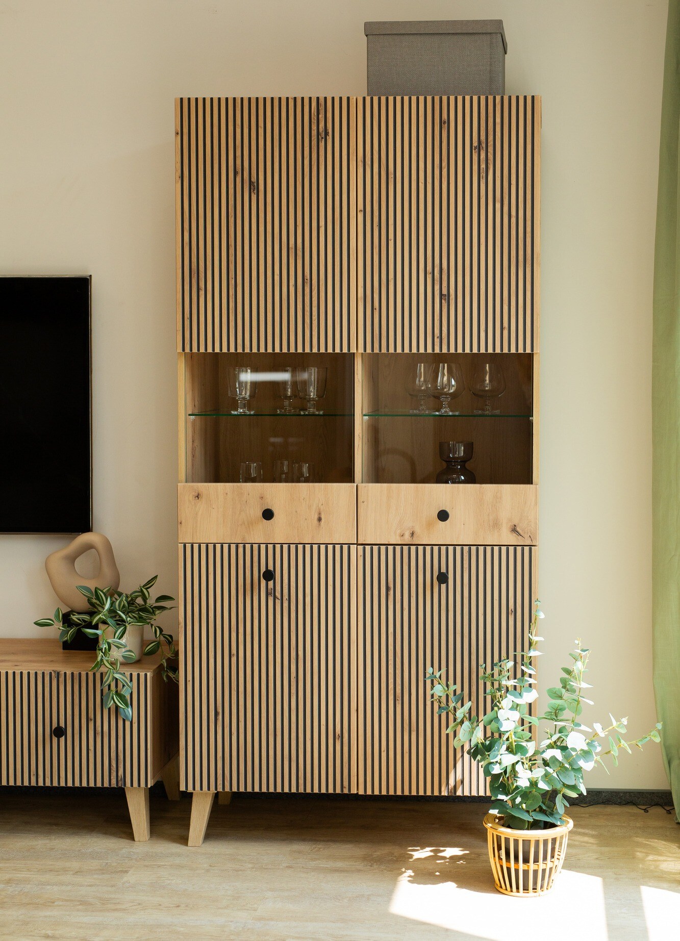 Könyvespolc Beltivi 108