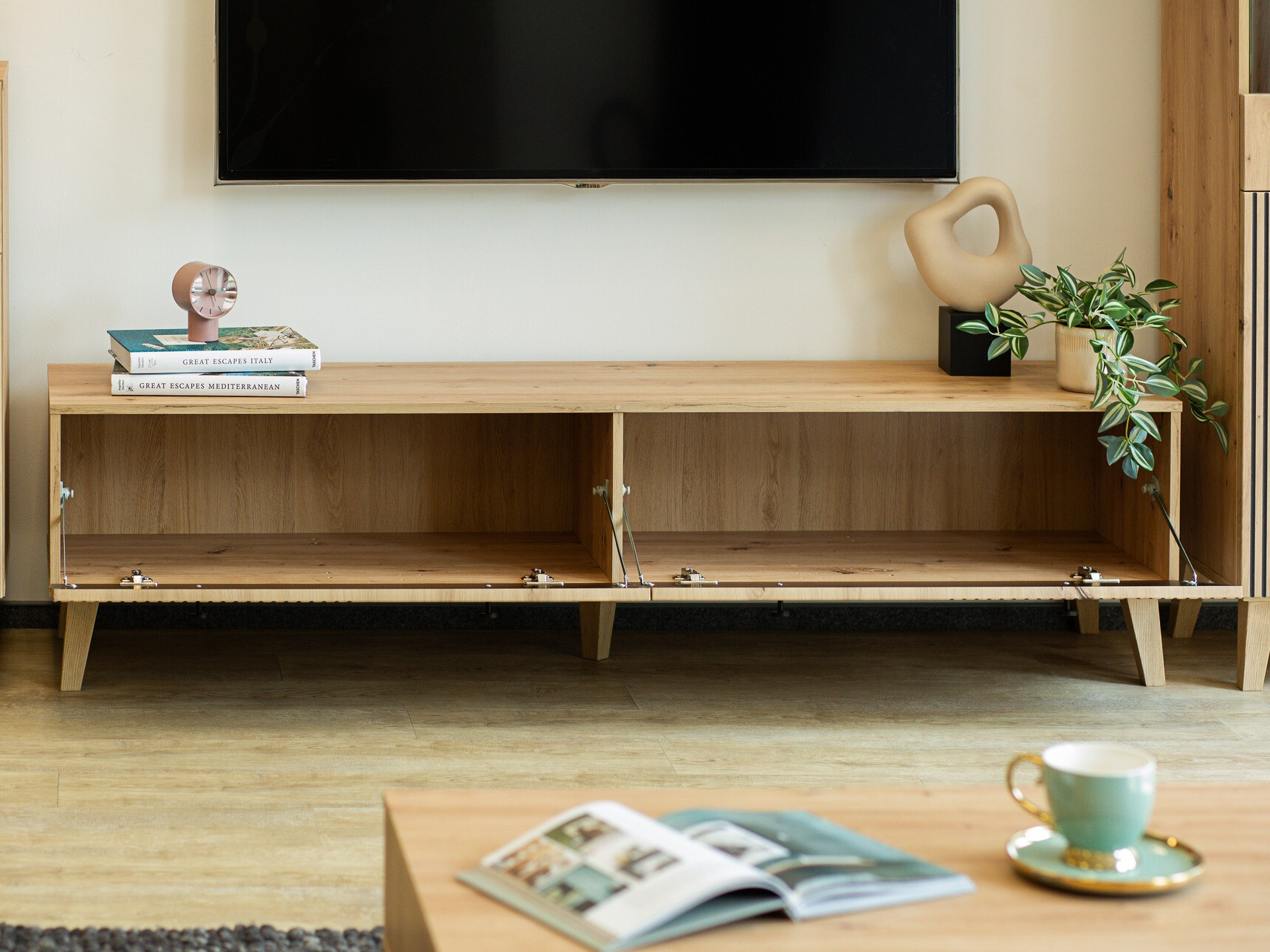 TV-állvány Beltivi 105