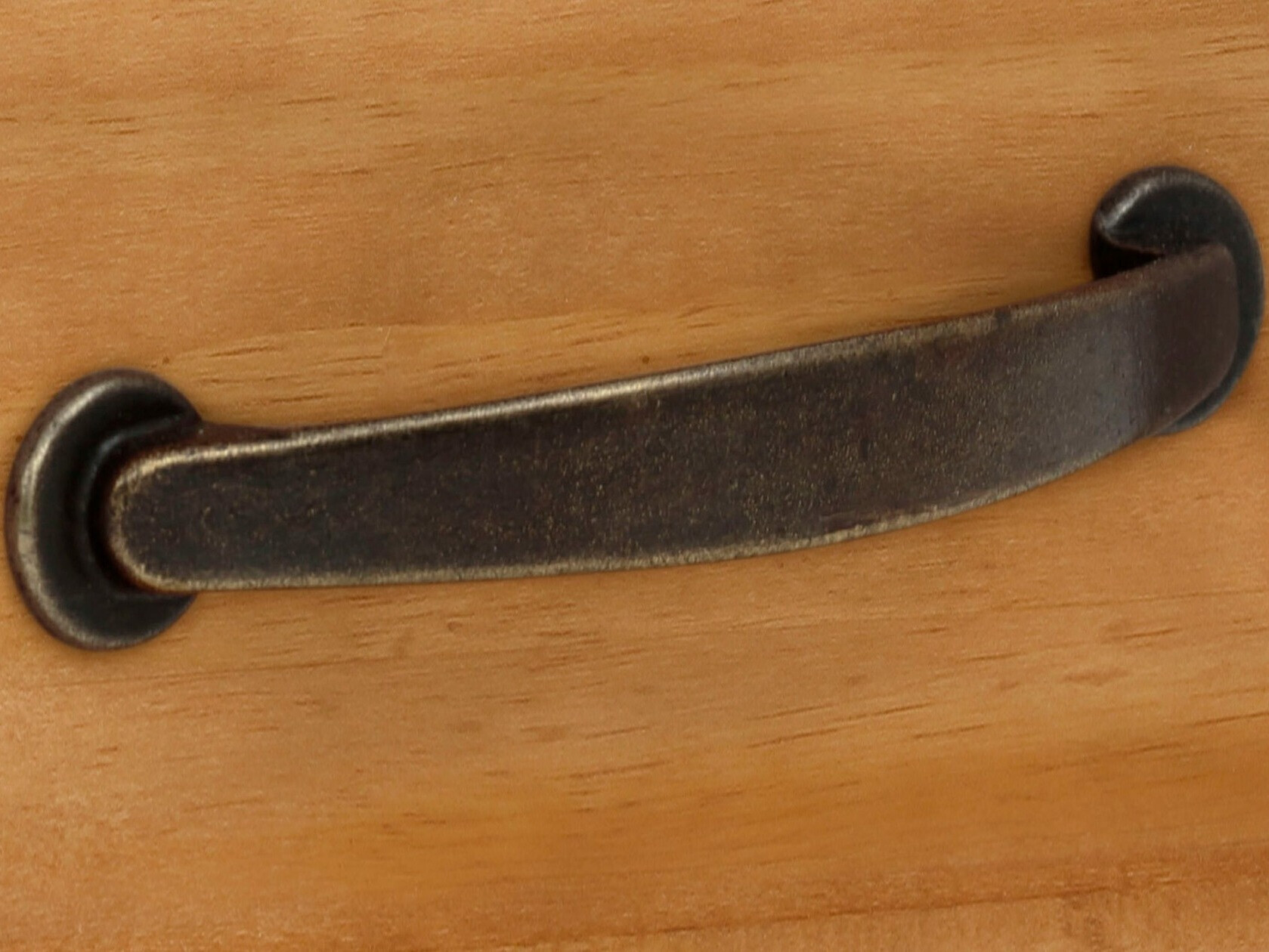 TV-állvány Tolelio 122 (Fenyő)