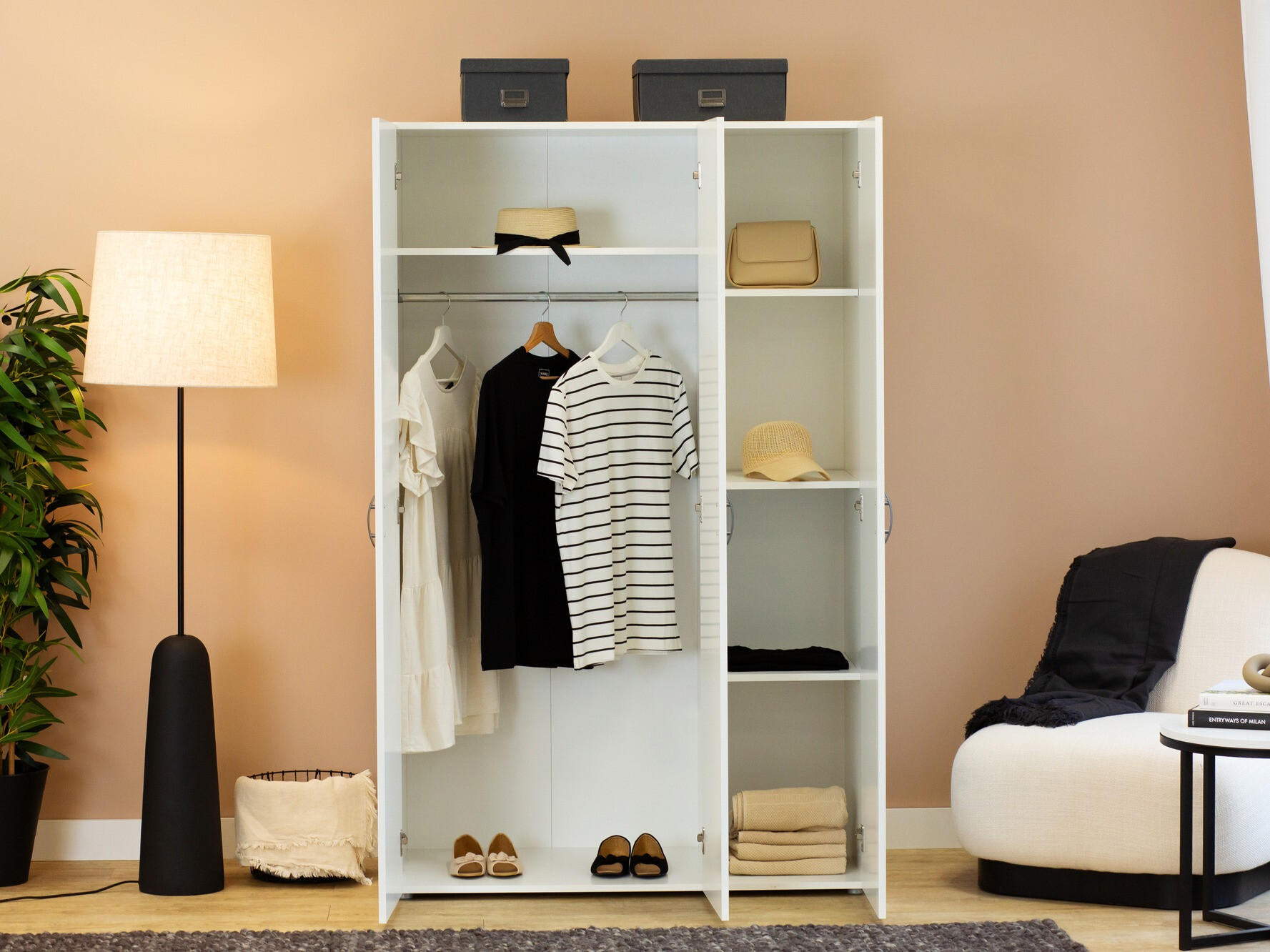 Gardróbszekrény Bristol 184 (Fehér)