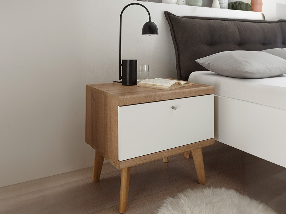 Éjjeliszekrény Elbfiou 108