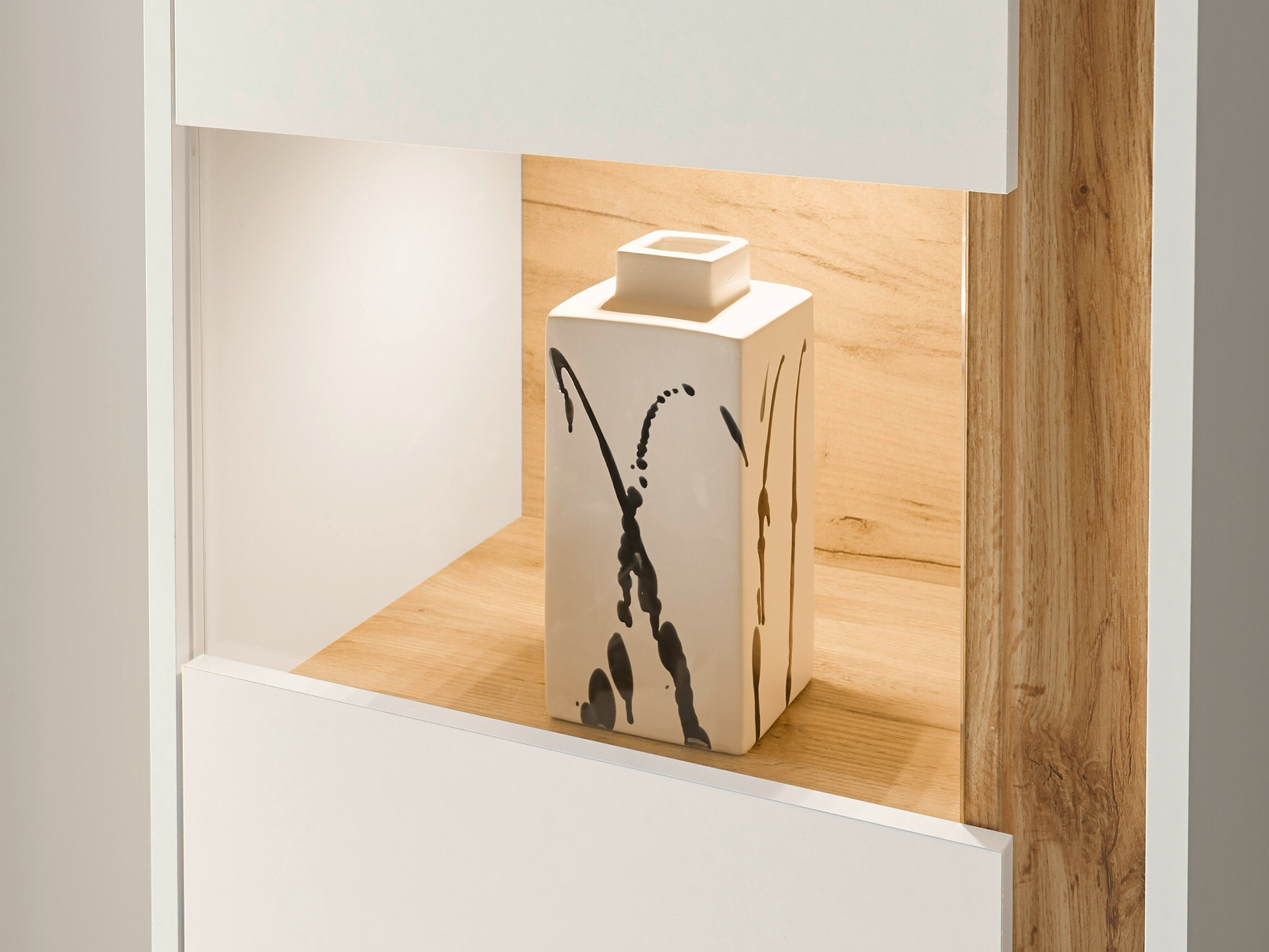 Könyvespolc Elbsori 102 (Fehér + Wotan tölgy)