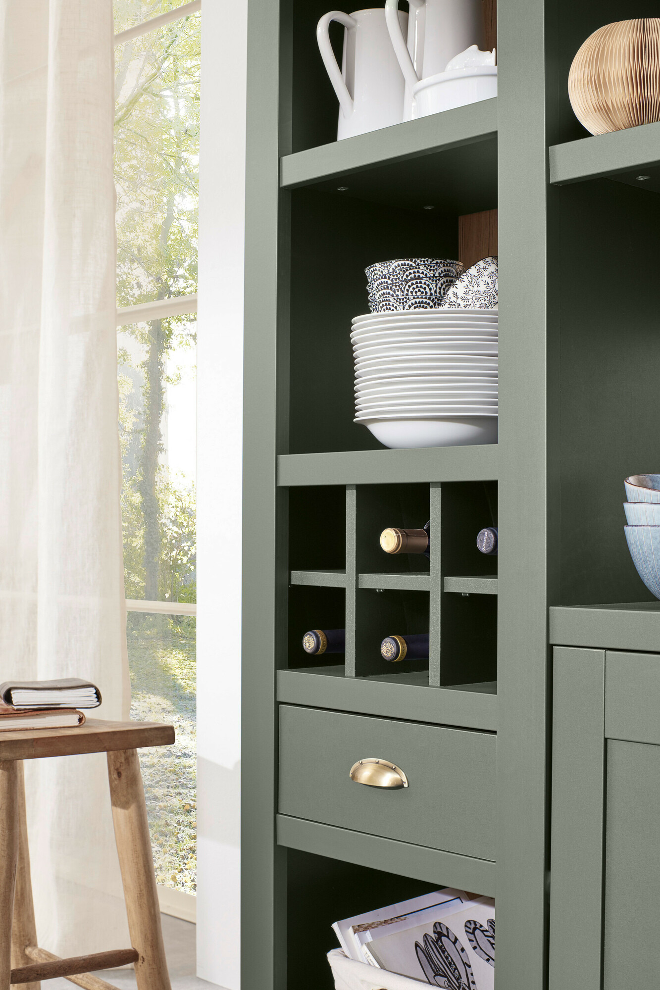 Könyvespolc Lirvela 105