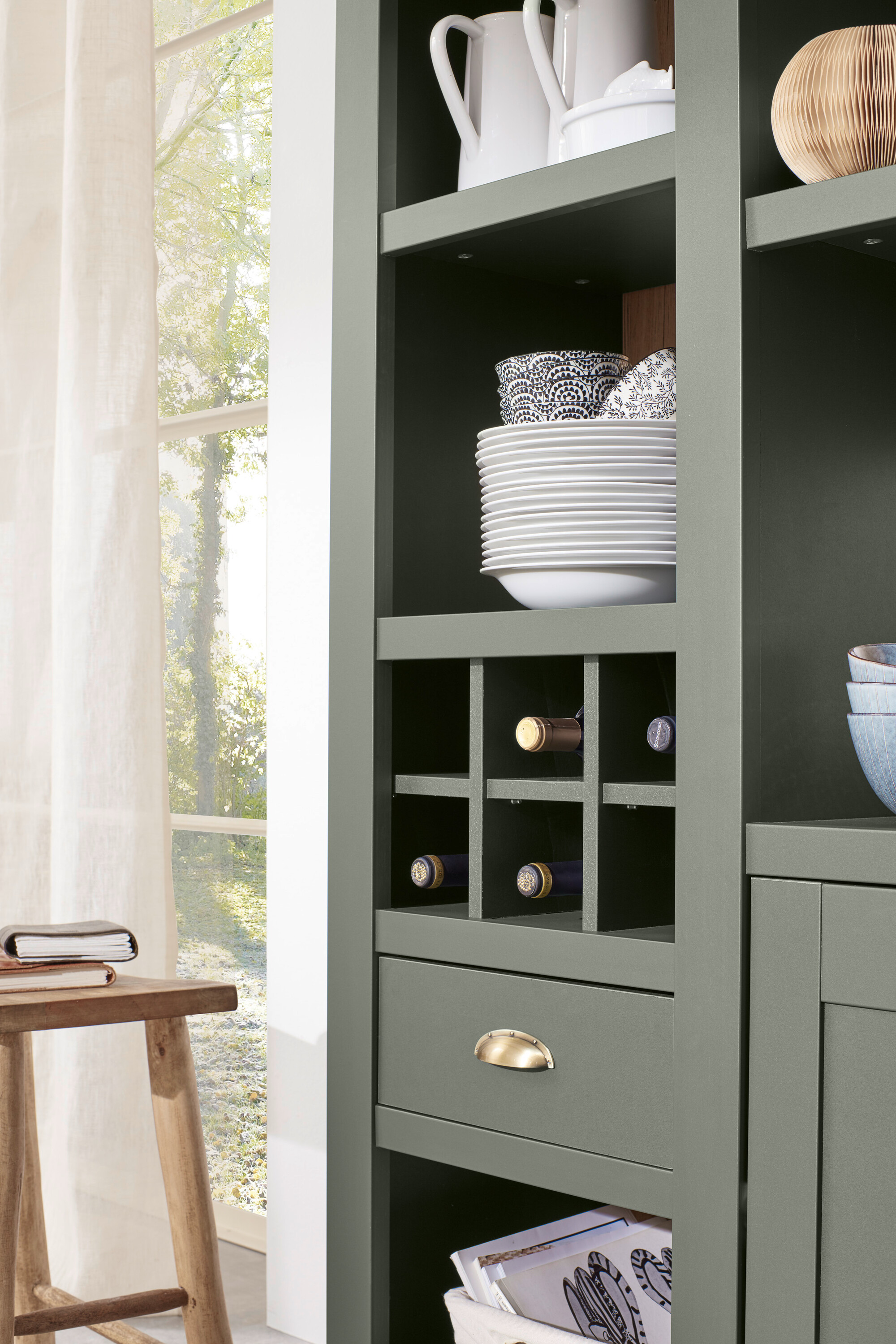 Könyvespolc Lirvela 110