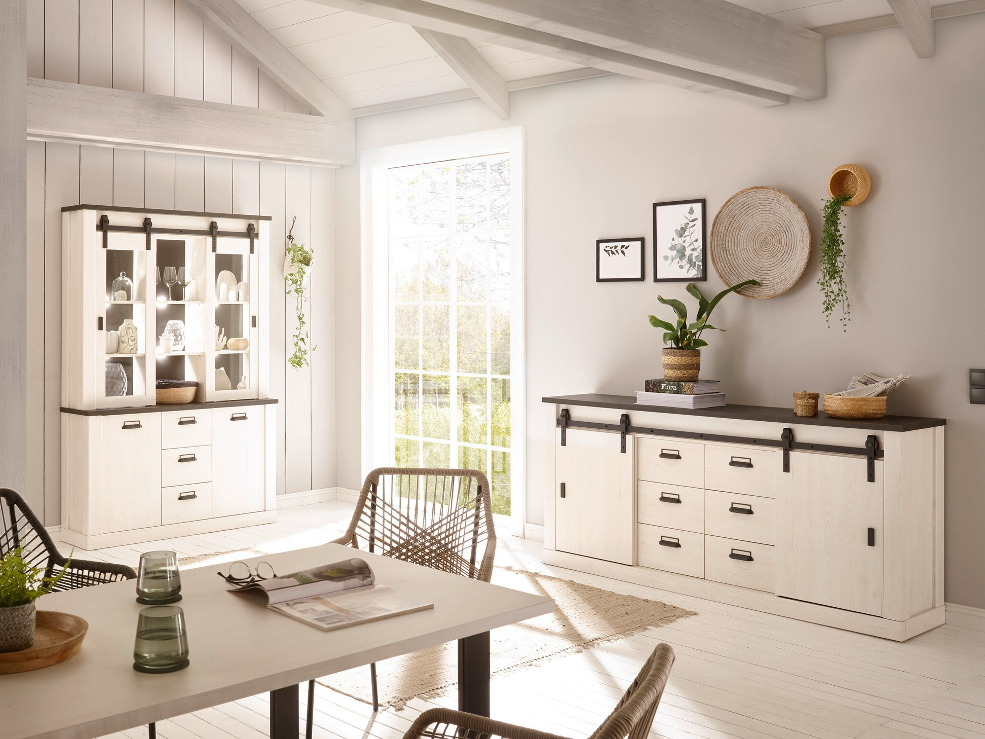 Komód Cirtale 118 (Antracit + Fehérített fenyő)