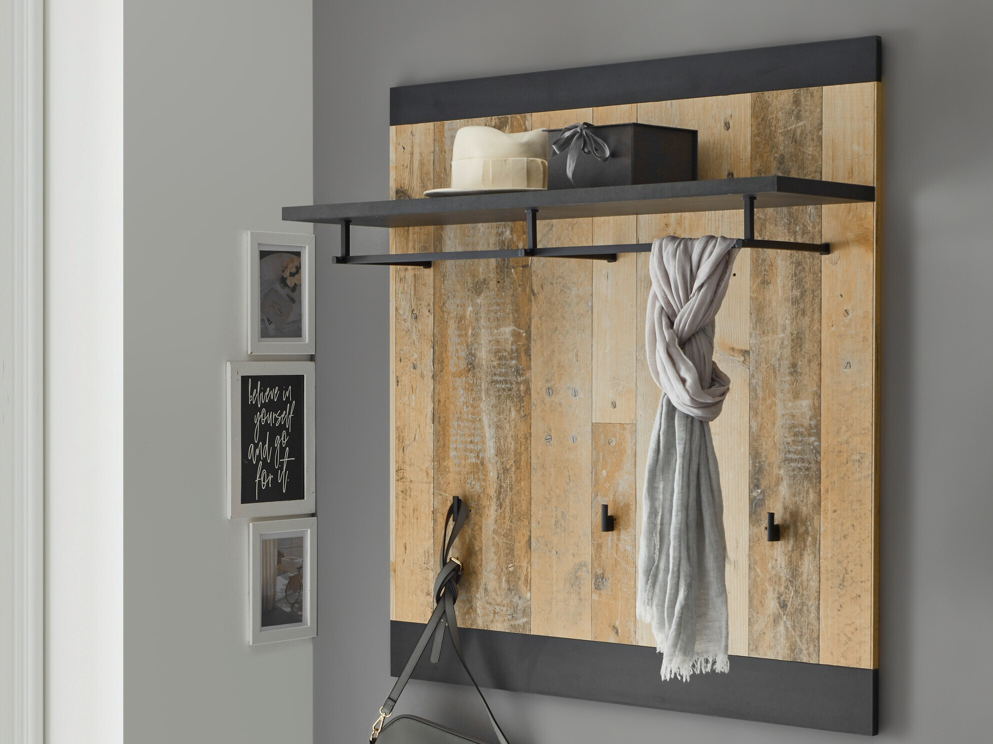 Fogas Cirtale 126 (Antracit + Érett tölgy)