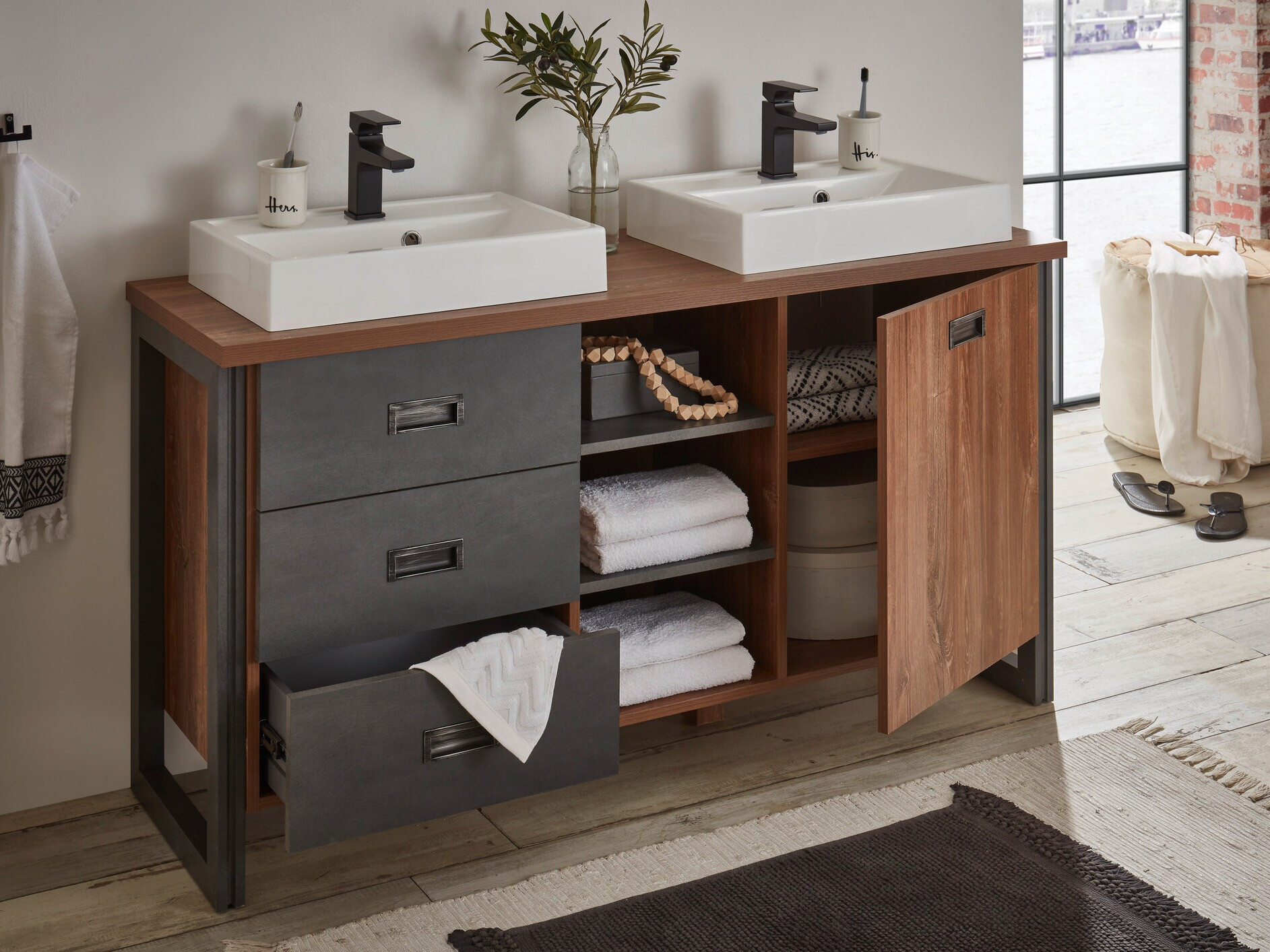 Mosdó alatti álló szekrény Virmeli 141