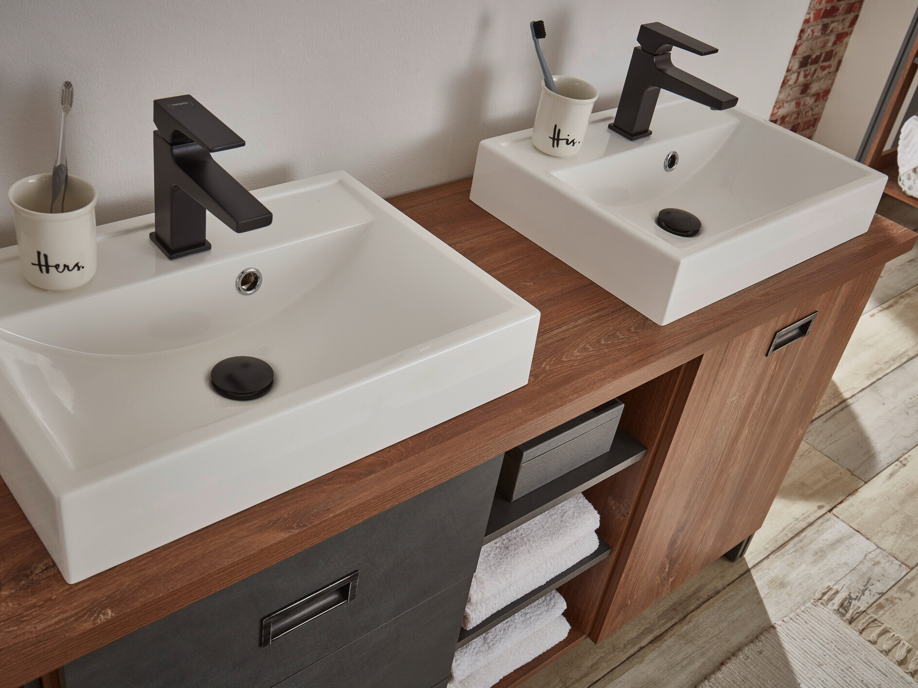 Mosdó alatti szekrény Virmeli 141