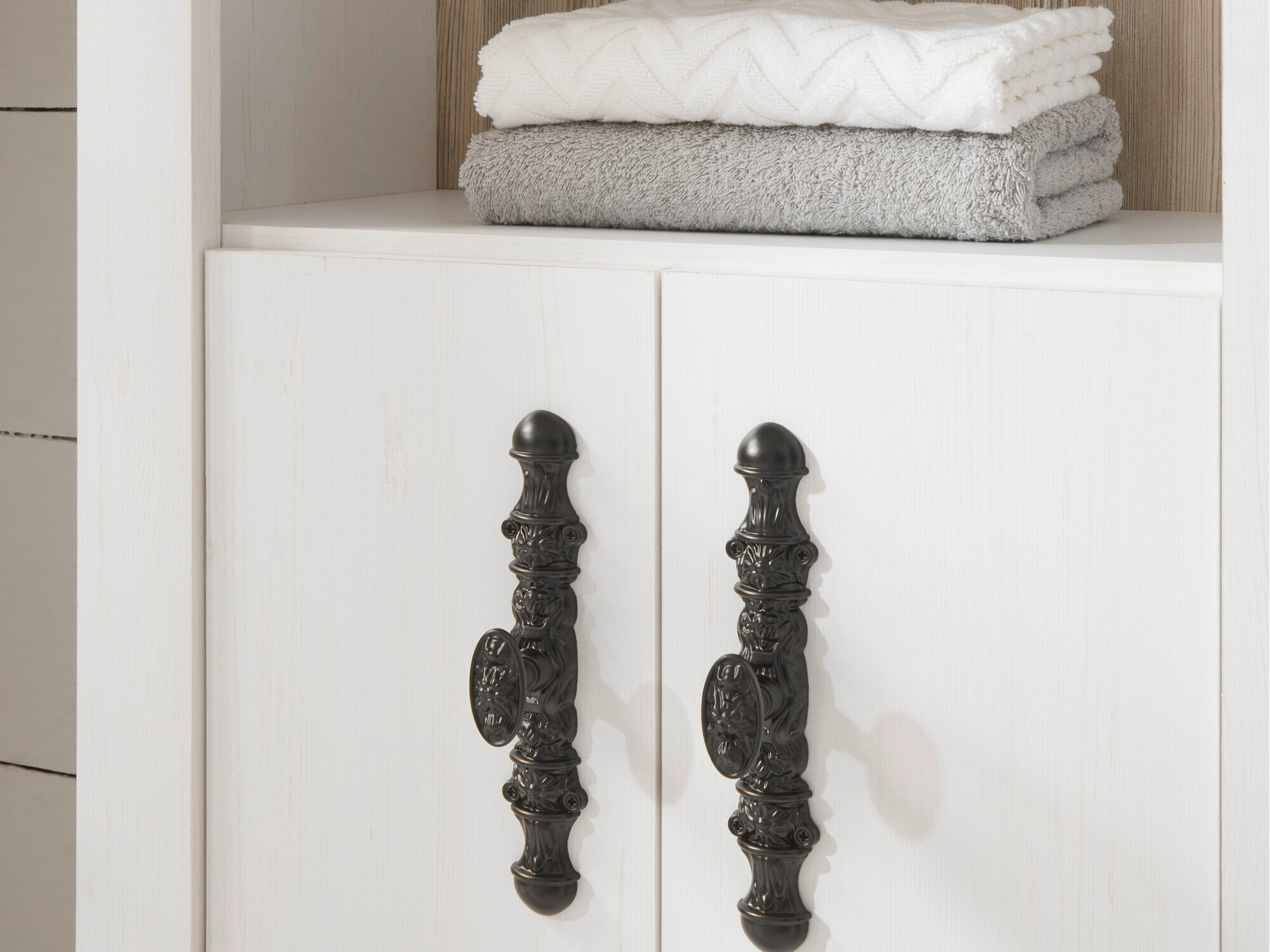 Álló fürdőszoba szekrény Daltori 140