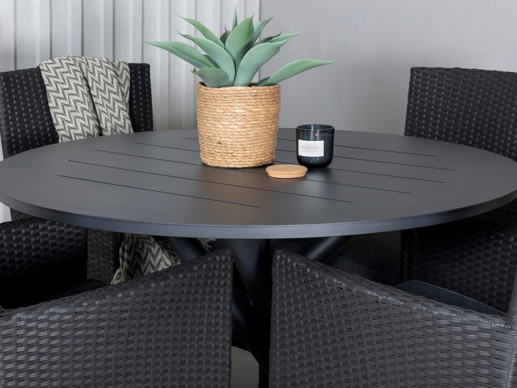 Asztal és szék garnitúra Dallas 3859